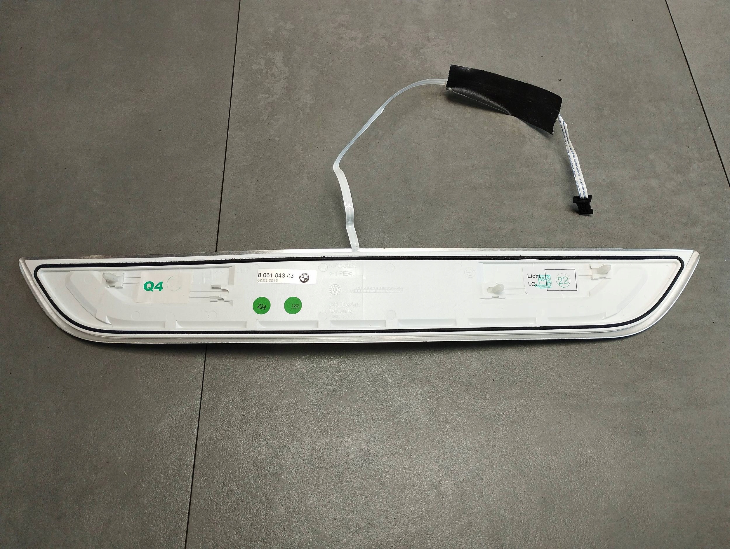 BMW 7 G11 moulding threshold 8061043