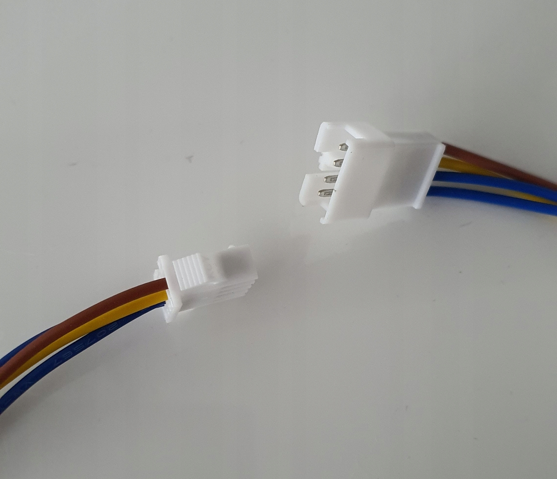 CZUJNIK RUCHU 20MM 230V 40S DO ŻARÓWEK LED Rodzaj inny