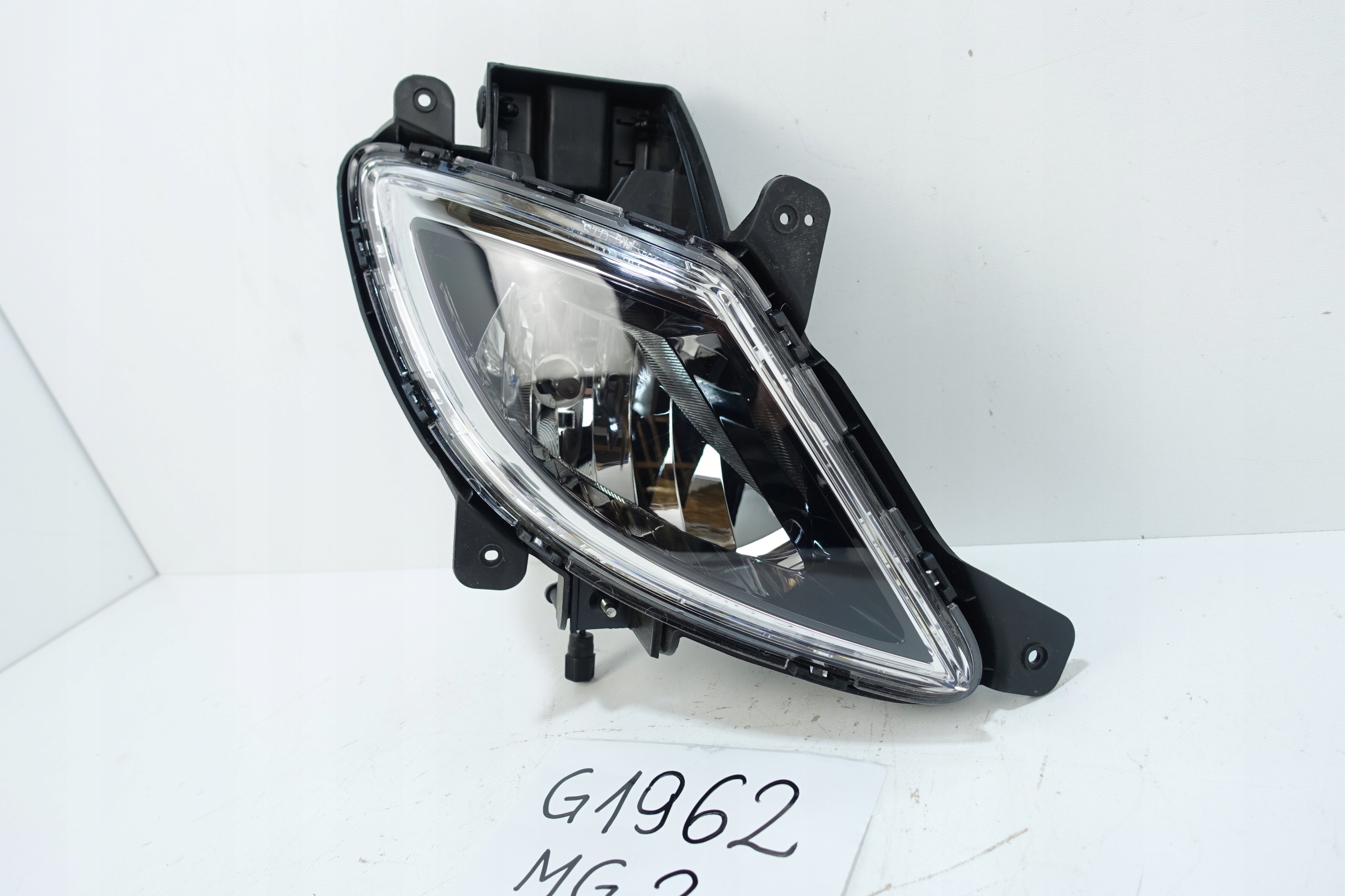 HYUNDAI IX20 2010- light fog light right front 92202-1K000
