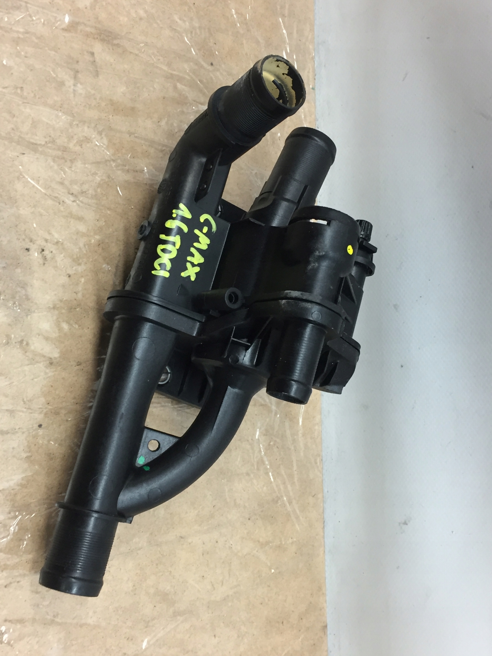 C-MAX II 1.6 TDCI OBUDOWA TERMOSTATU