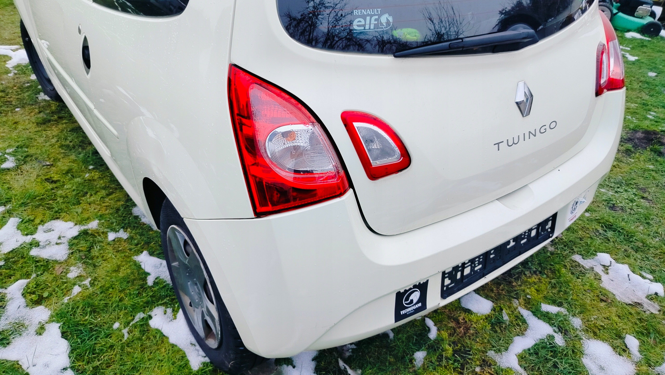 boot door rear bumper light right left RENAULT TWINGO II LIFT 11