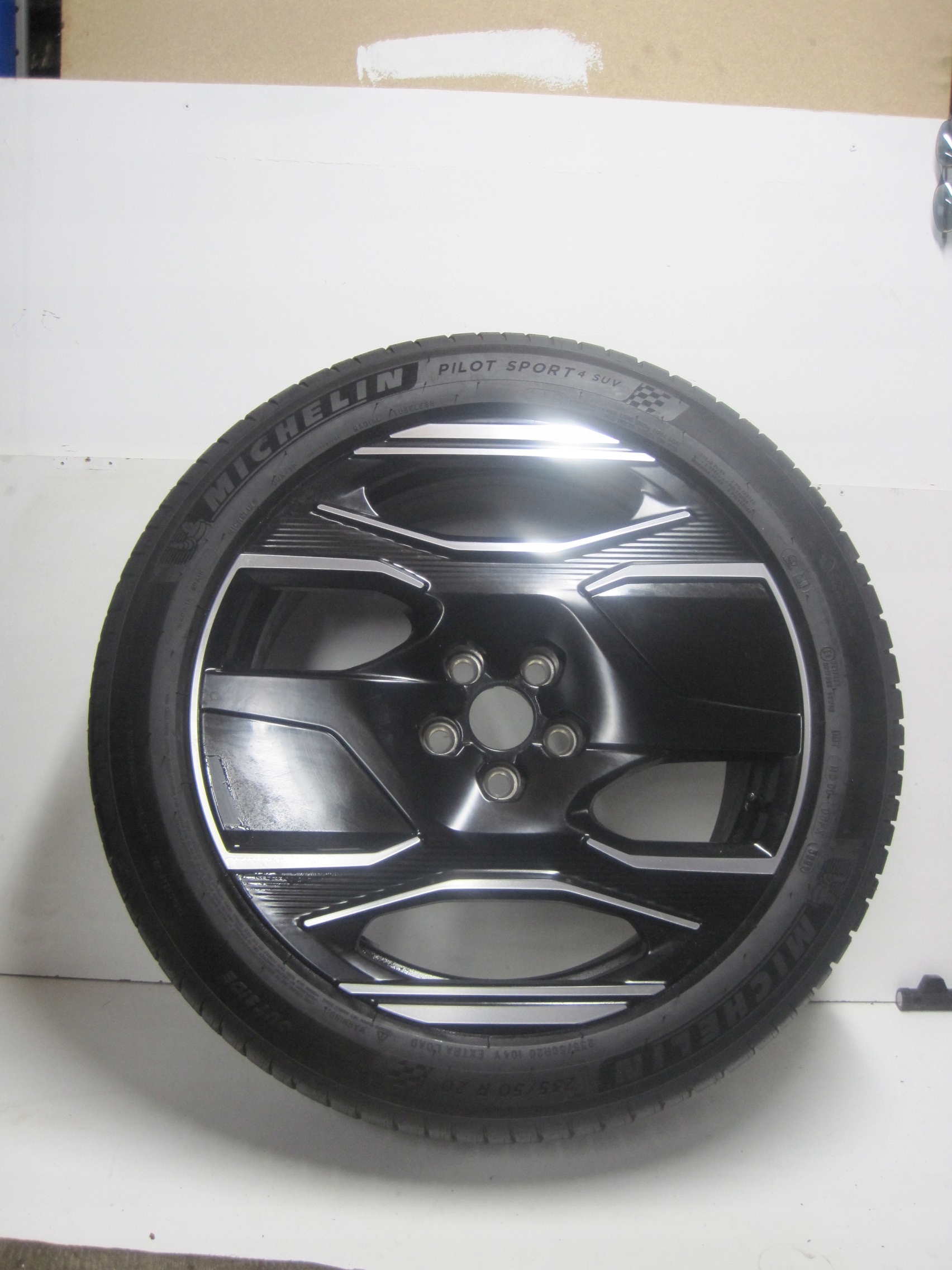 wheels discs tyres PEUGEOT 3008 III R20 6MM