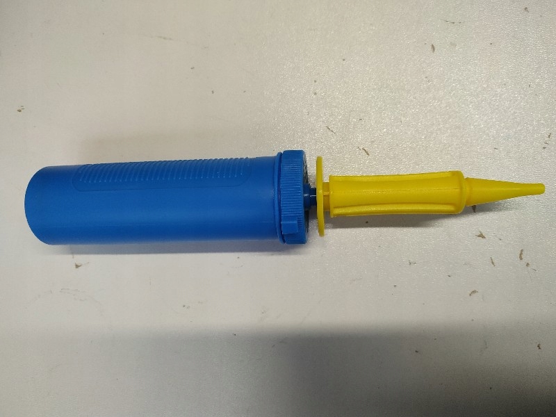 POMPKA DO BALONÓW NOA HOME DECO NIEBIESKA RĘCZNA Marka inna