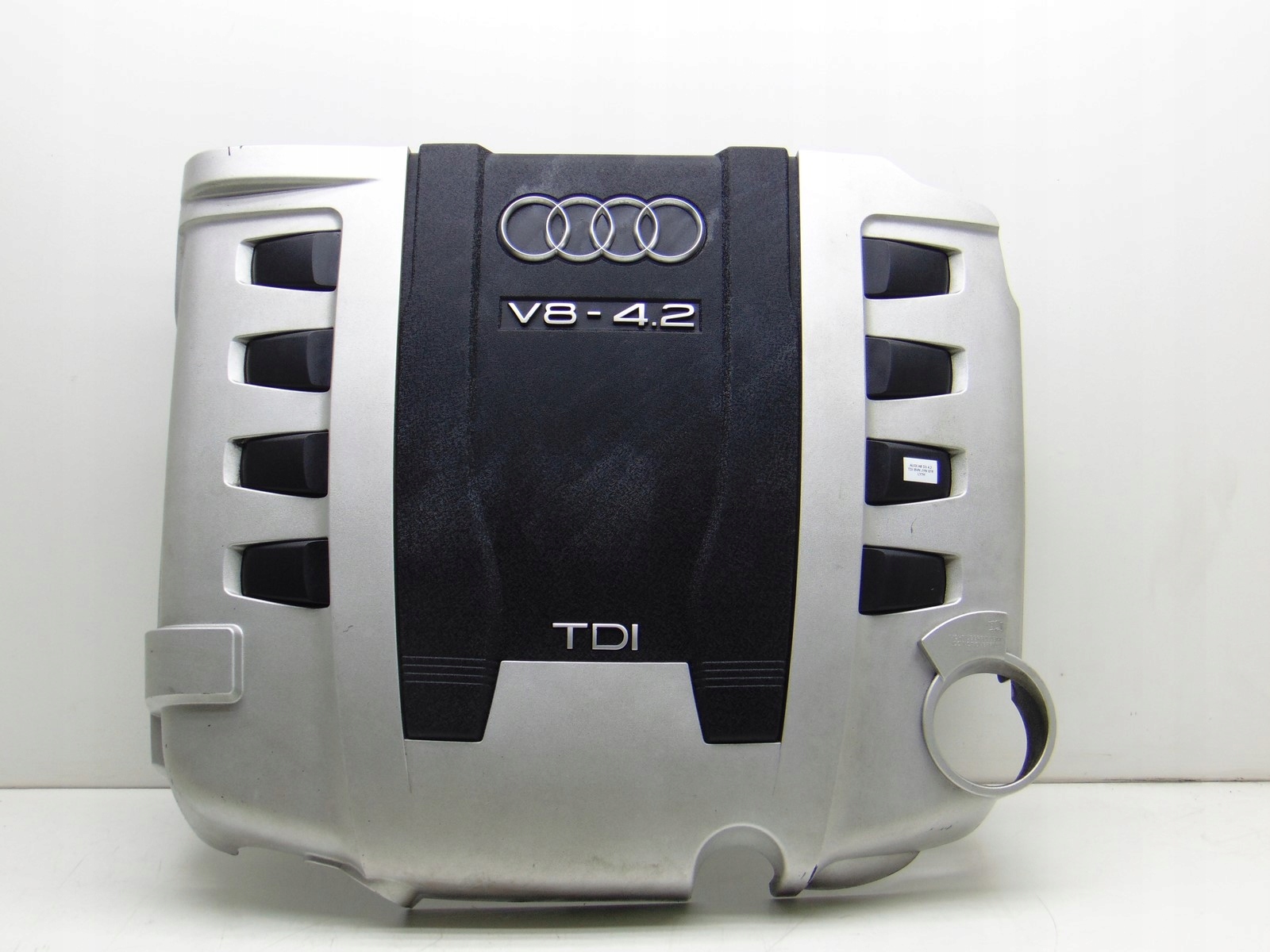 Кришка двигуна AUDI Q7 4l A8 4.2 TDI 057103925B