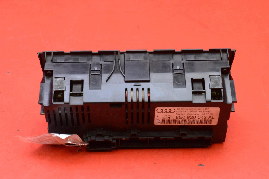 control panel air conditioning devices KLIMY 8E0820043AL AUDI A4 B7 04-08