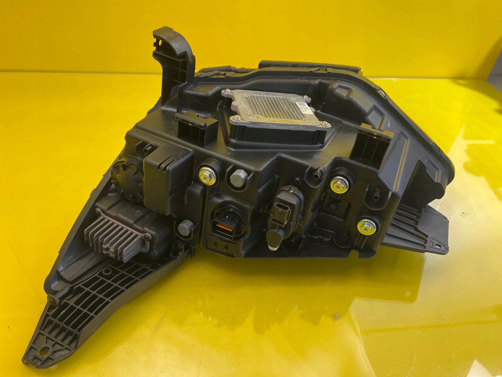 light right Ssangyong Korando IV 4 19- Full Led 8310237201