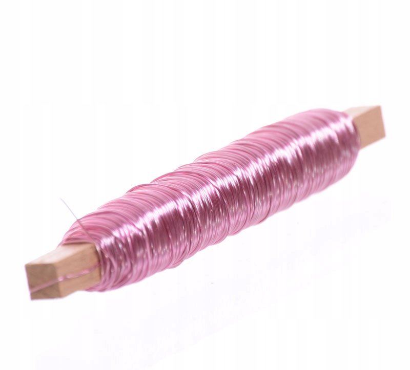 

Drut nawijany lawendowy 100g na kołku 0,5mm