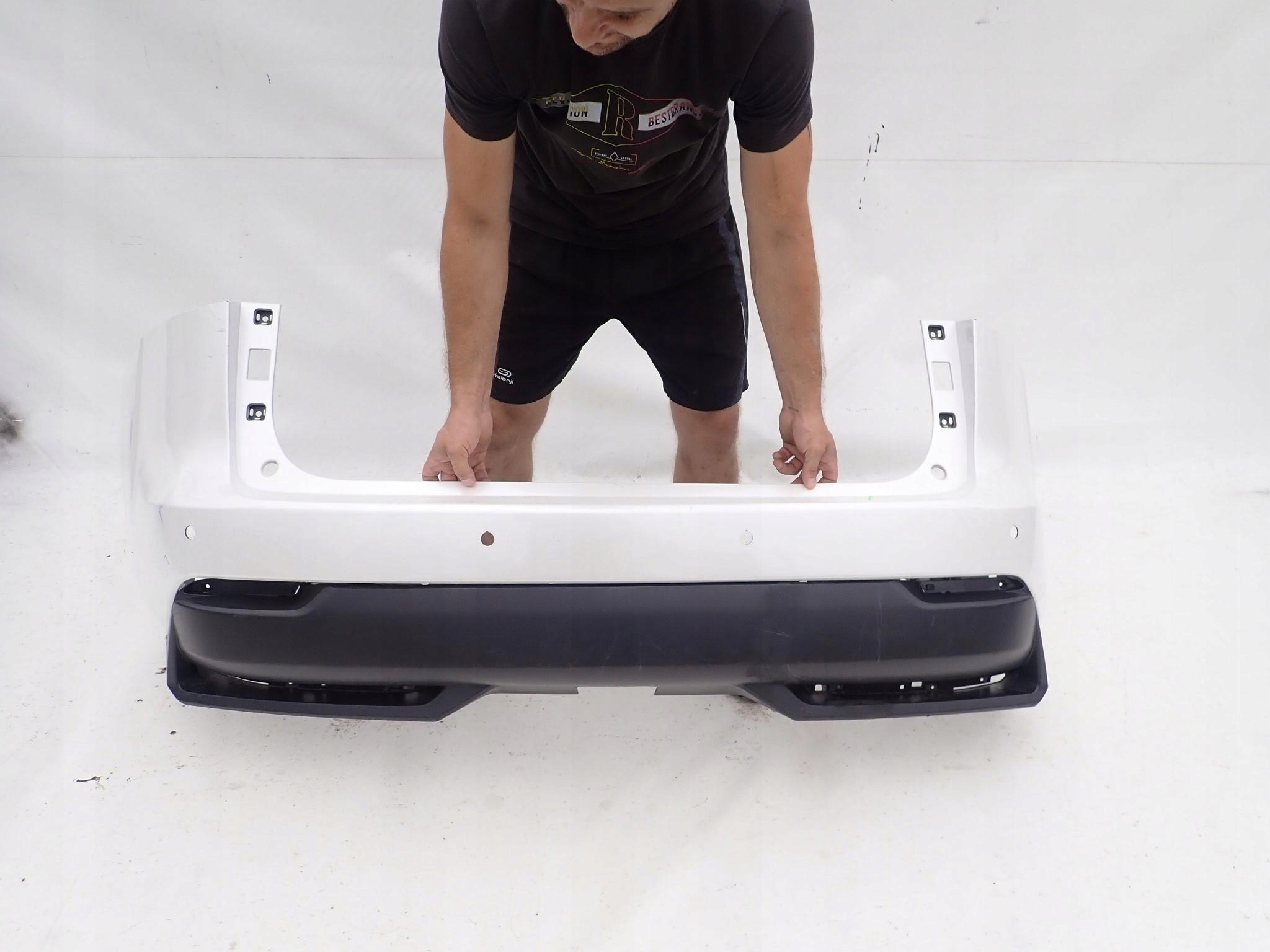 LEXUS NX300H bumper rear part rear PDC