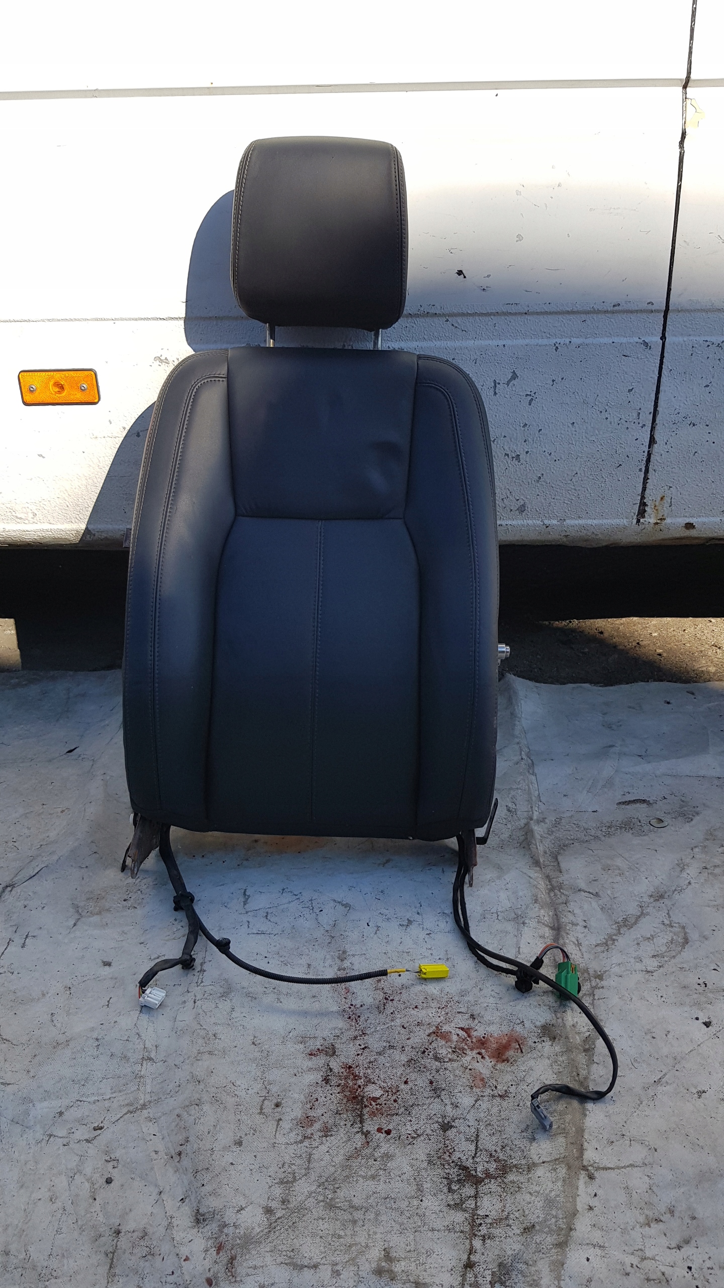 Спинка подушка сидіння права Discovery IV