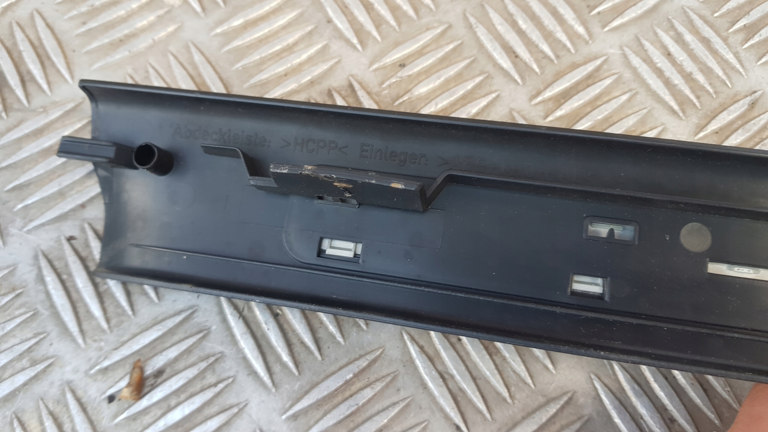 MERCEDES B KLASSA W245 decorative trim threshold left right