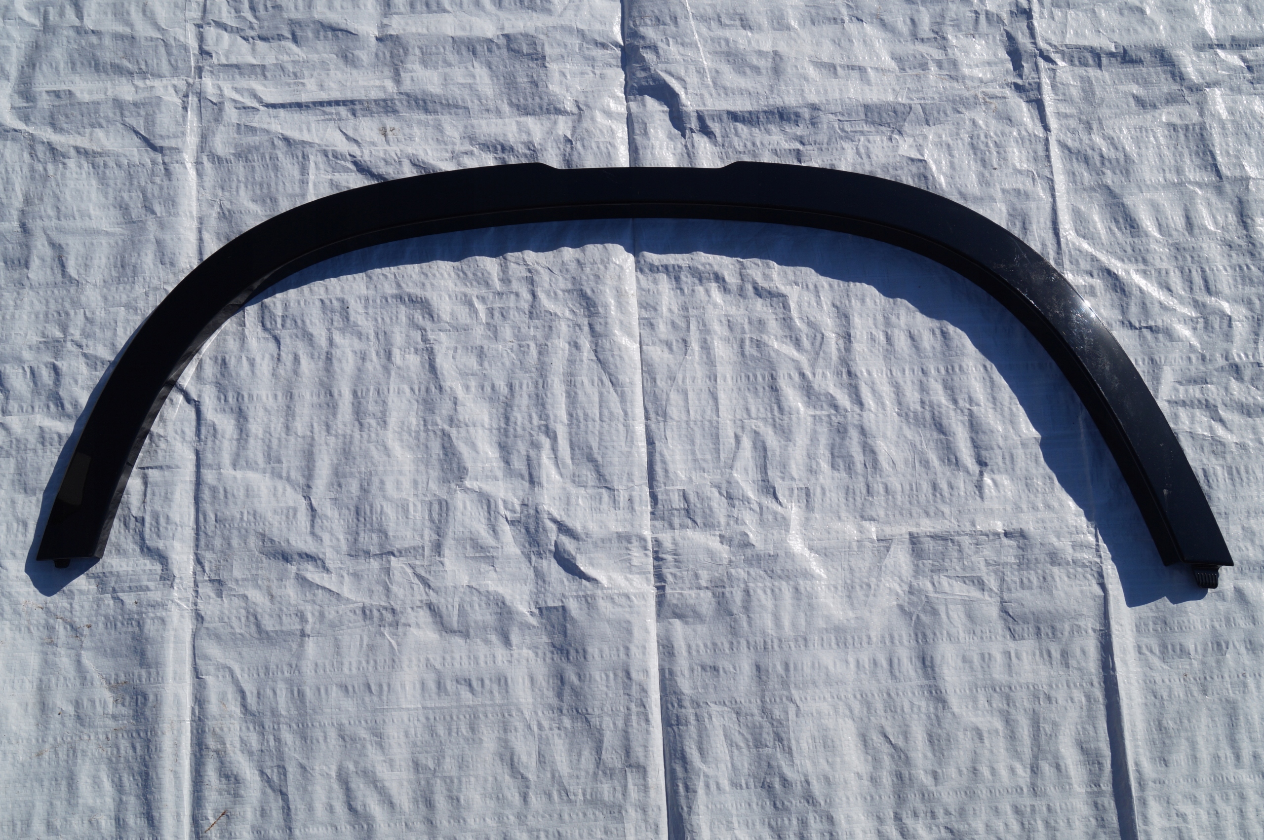 moulding for fender front left LAND ROVER DEFENDER 2