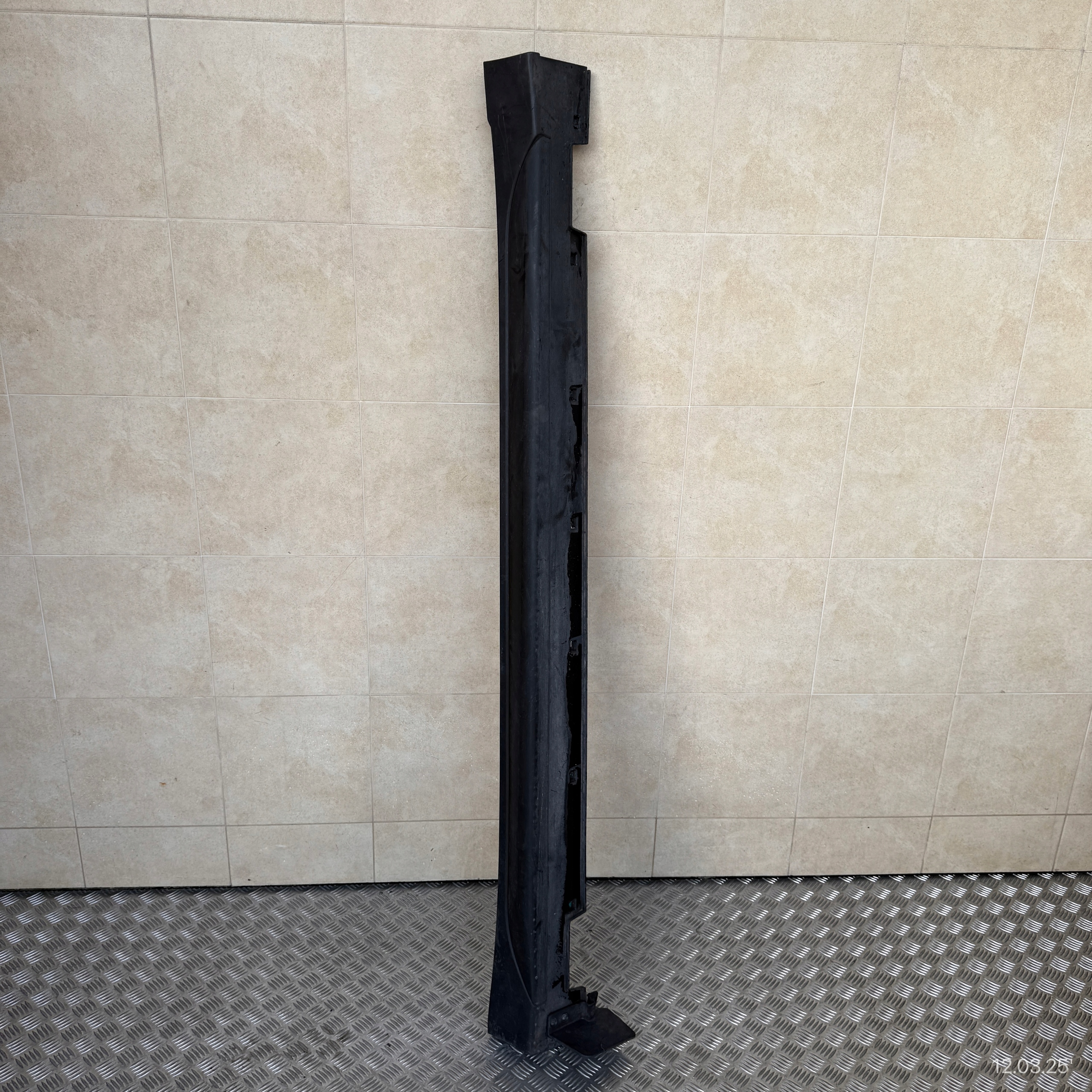 moulding threshold right threshold HYUNDAI TUCSON II 87754-D7000