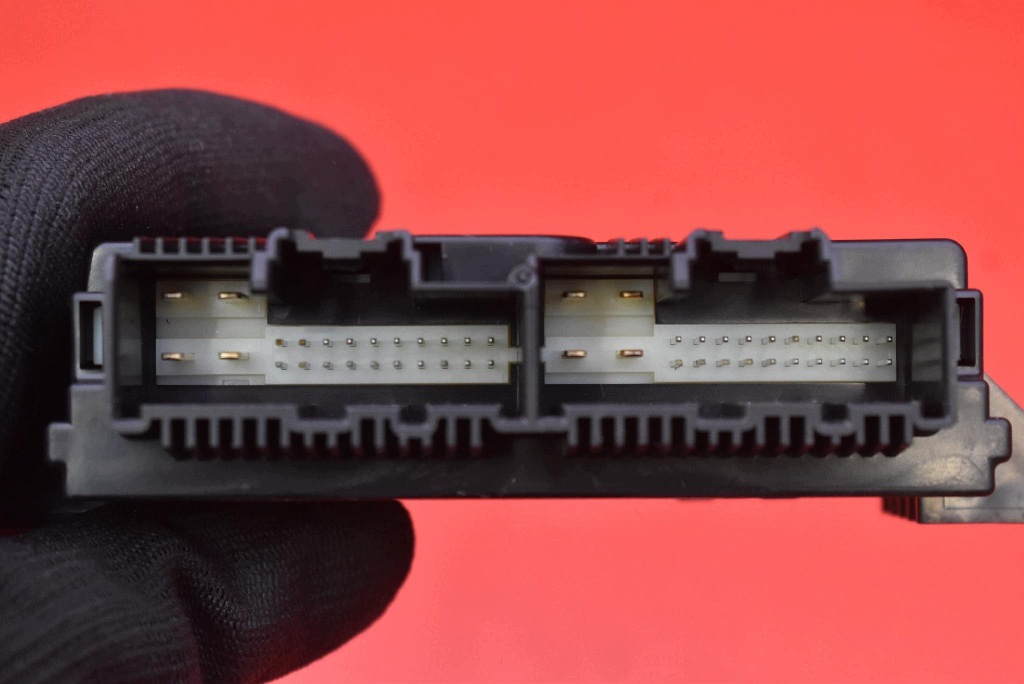 control unit module bonnet boot 81870-CV100 KIA EV6 GT 21-24