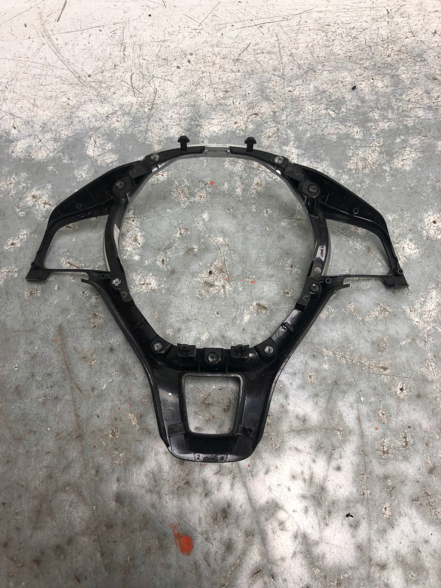Châssis DEKOR Volant VW 5G0419091DJ 5G0419685B