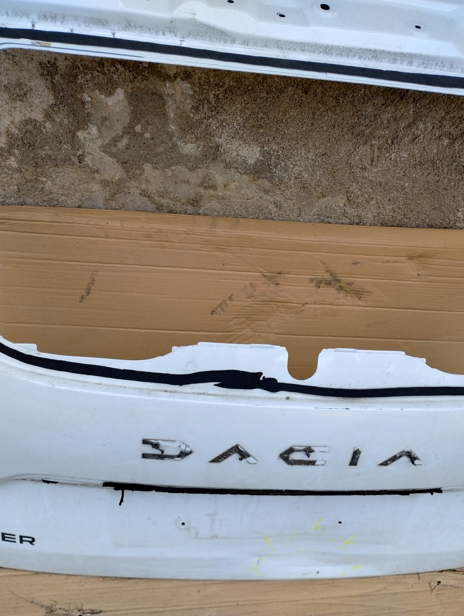 boot door DACIA DUSTER II LIFT 2023