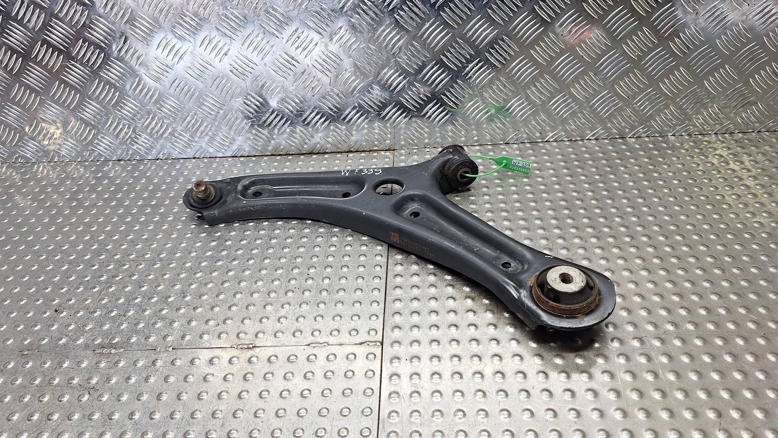 arm left front GN15-3051-BA FORD ECOSPORT MK2 LIFT