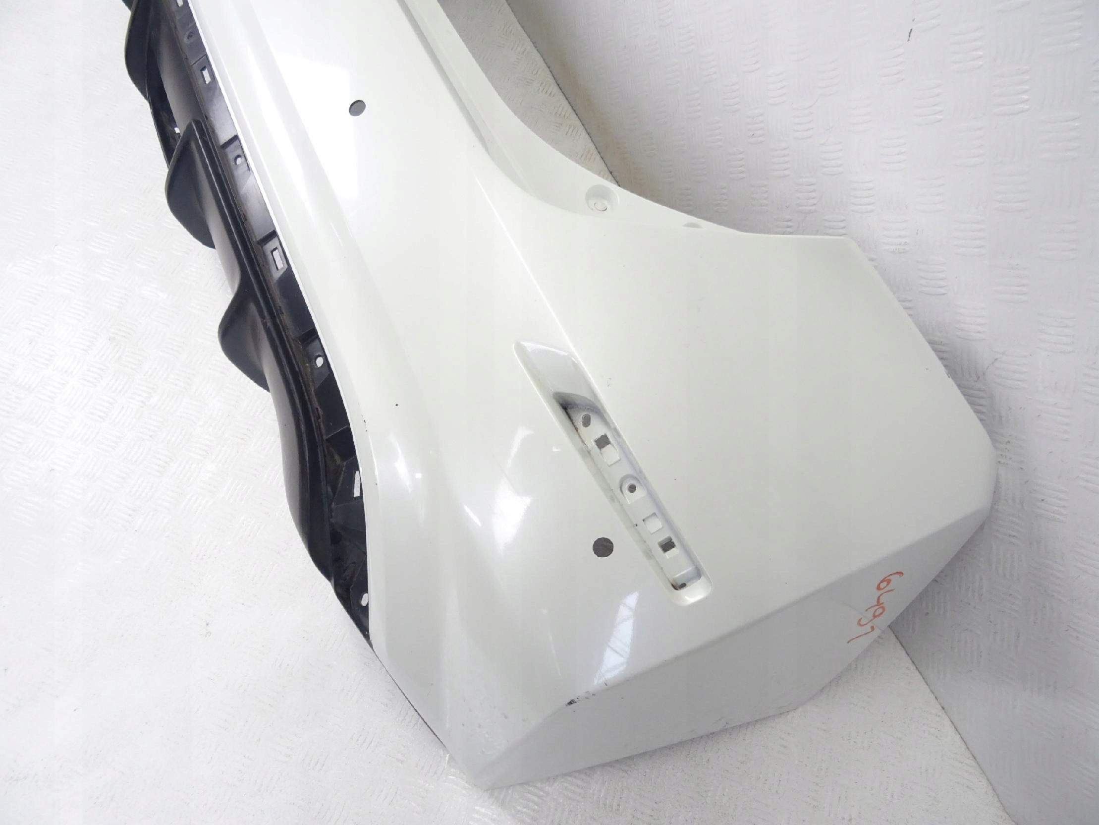 Nissan LEAF II 2 17- Stoßstange heck hinten