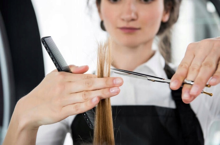 PROFESJONALNE OSTRE NOŻYCZKI FRYZJERSKIE PROSTE Kod producenta OO