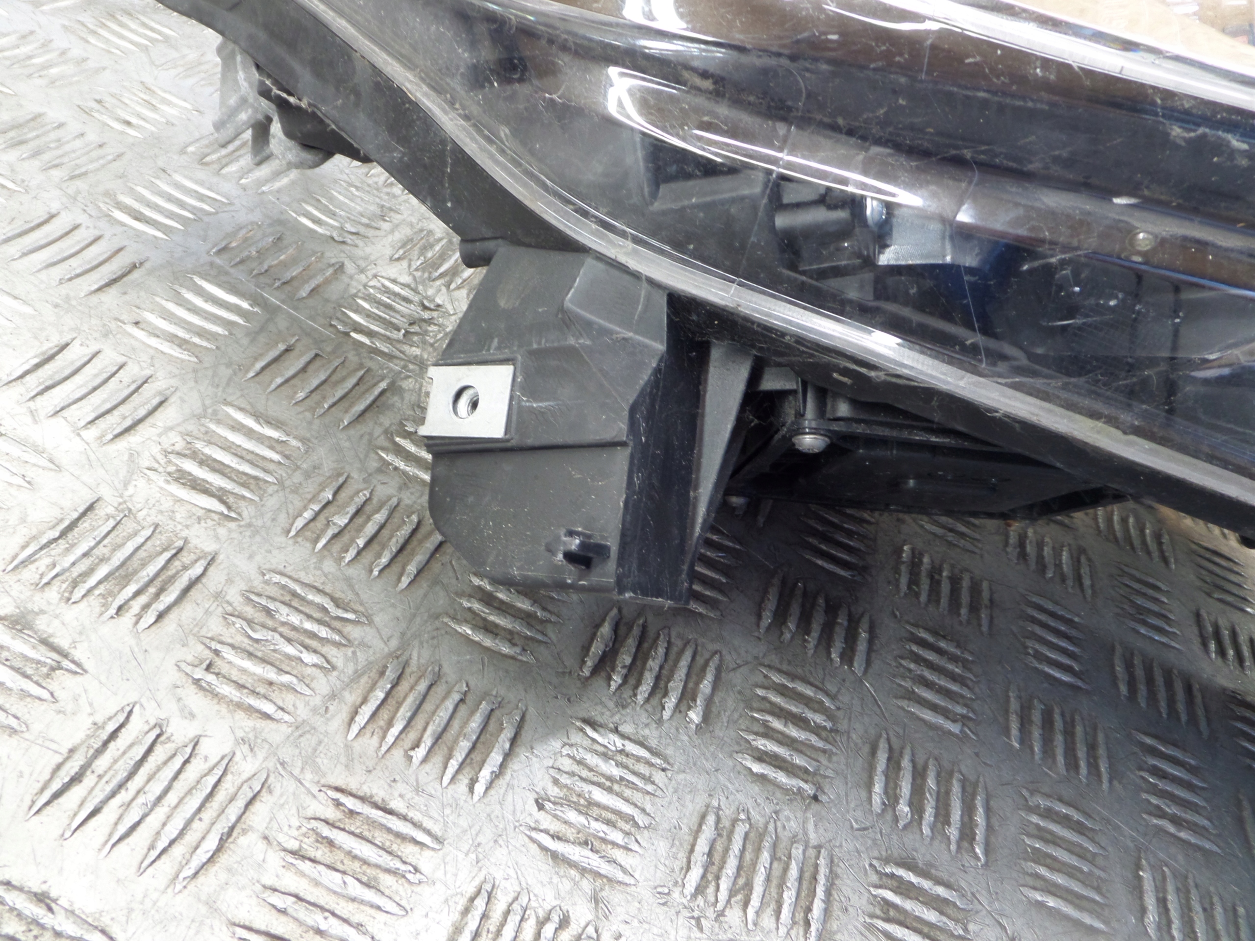 Renault Kadjar Reflektor right front 260107703R