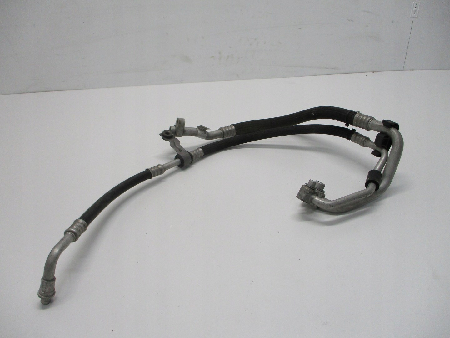 WAZ PRZEWOD KLIMATYZACJI 68103269A