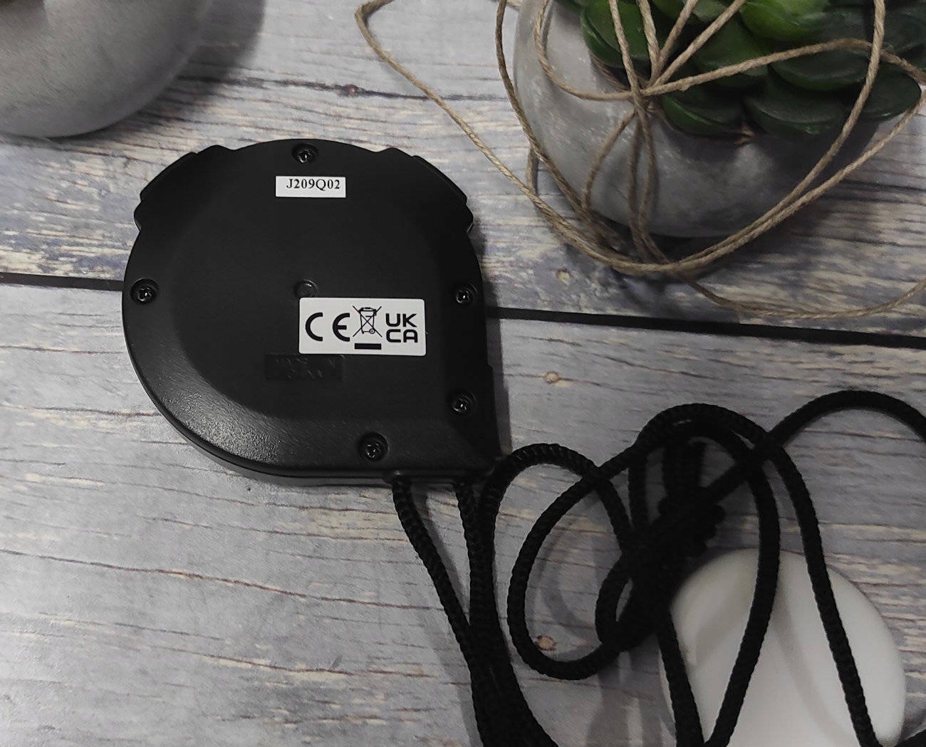 KLASYCZNY PROSTY STOPER CASIO HS-3V-1RET 1/100 10h Waga 40 g