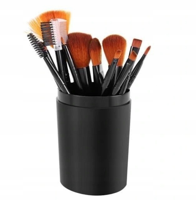 ZESTAW PĘDZLI DO MAKIJAŻU 12SZT +TUBA ETUI CZARNE