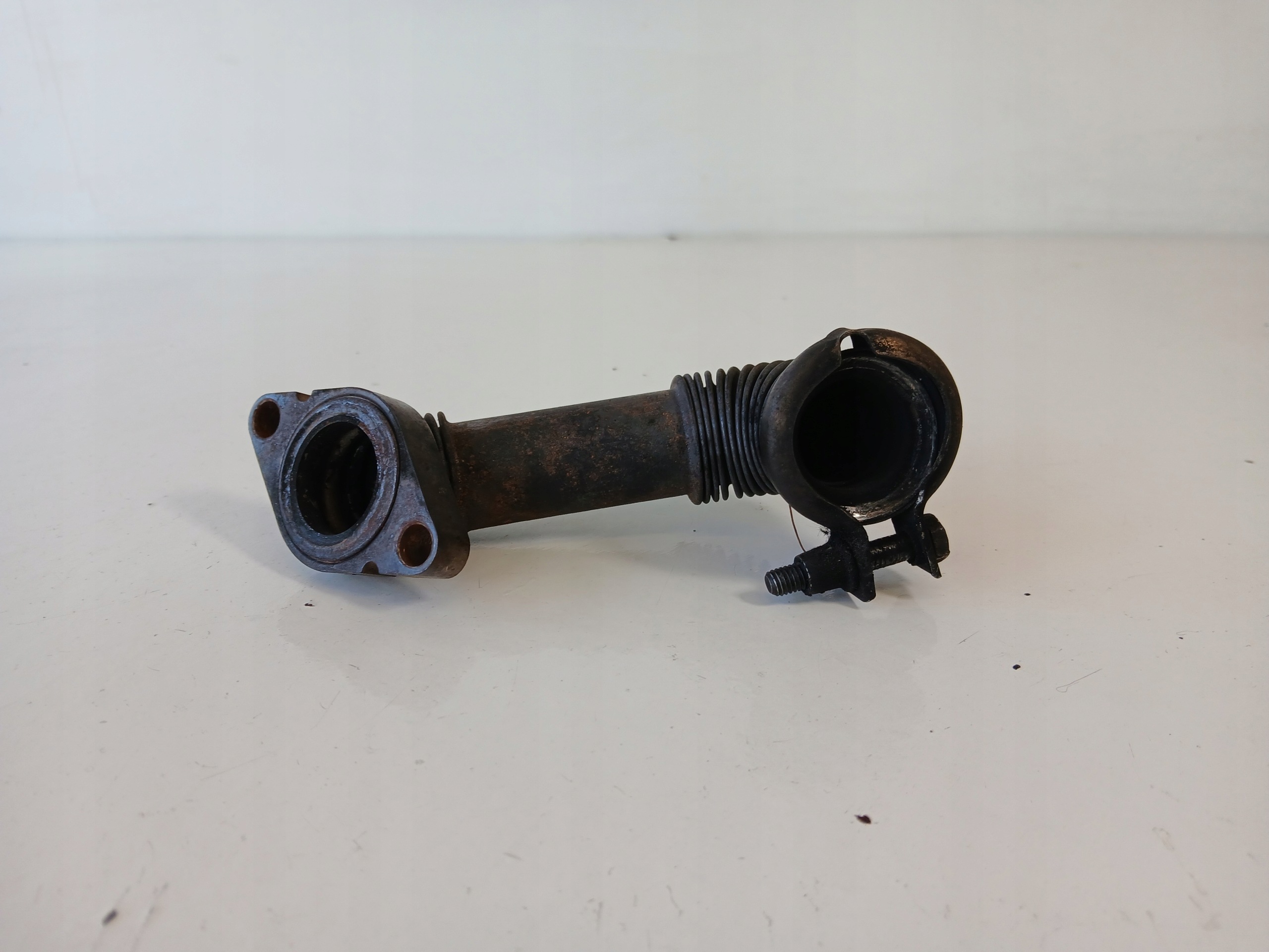 OPEL 1.9 CDTI hose EGR