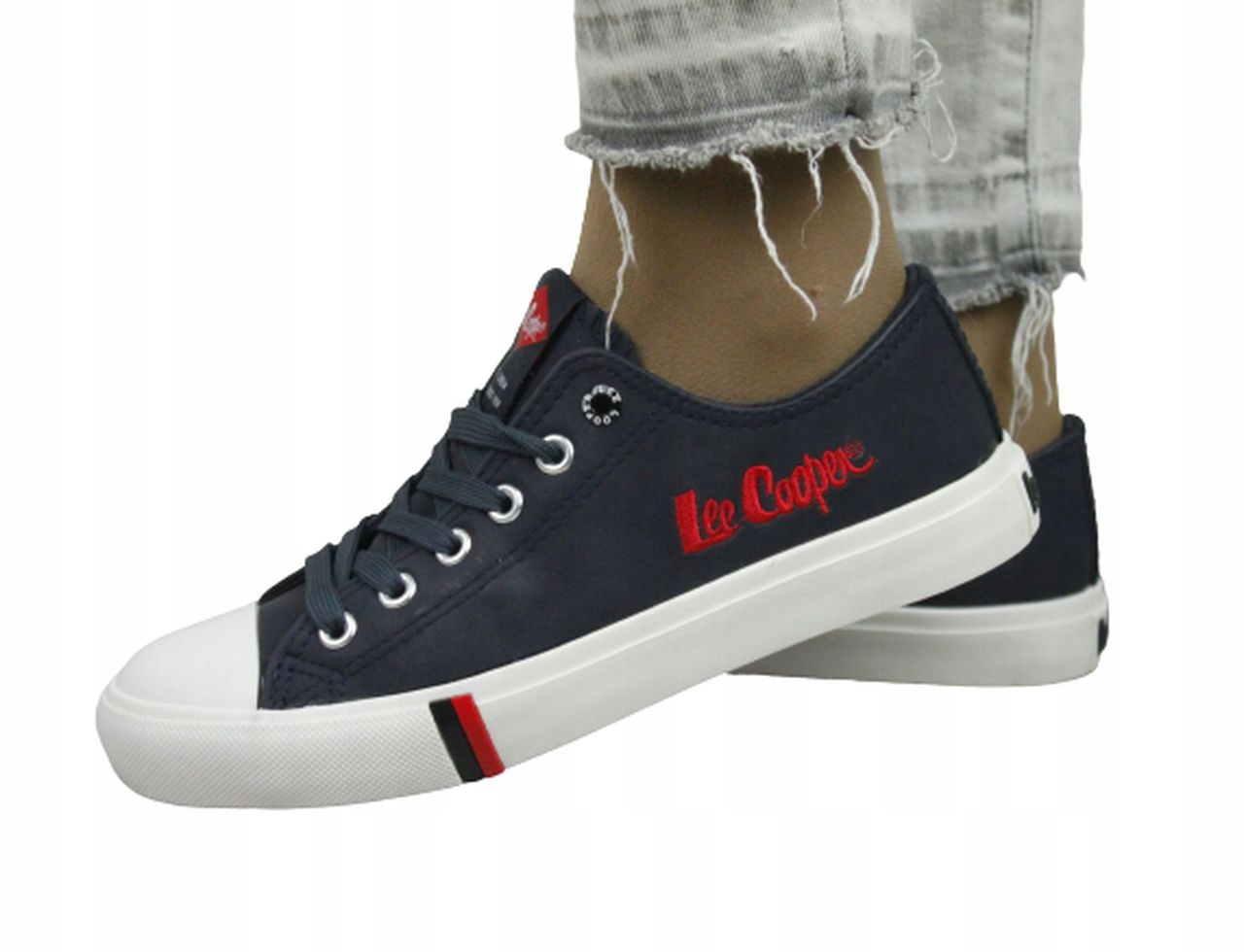 

Lee Cooper 30062 Wiązane Trampki Tenisówki R.39