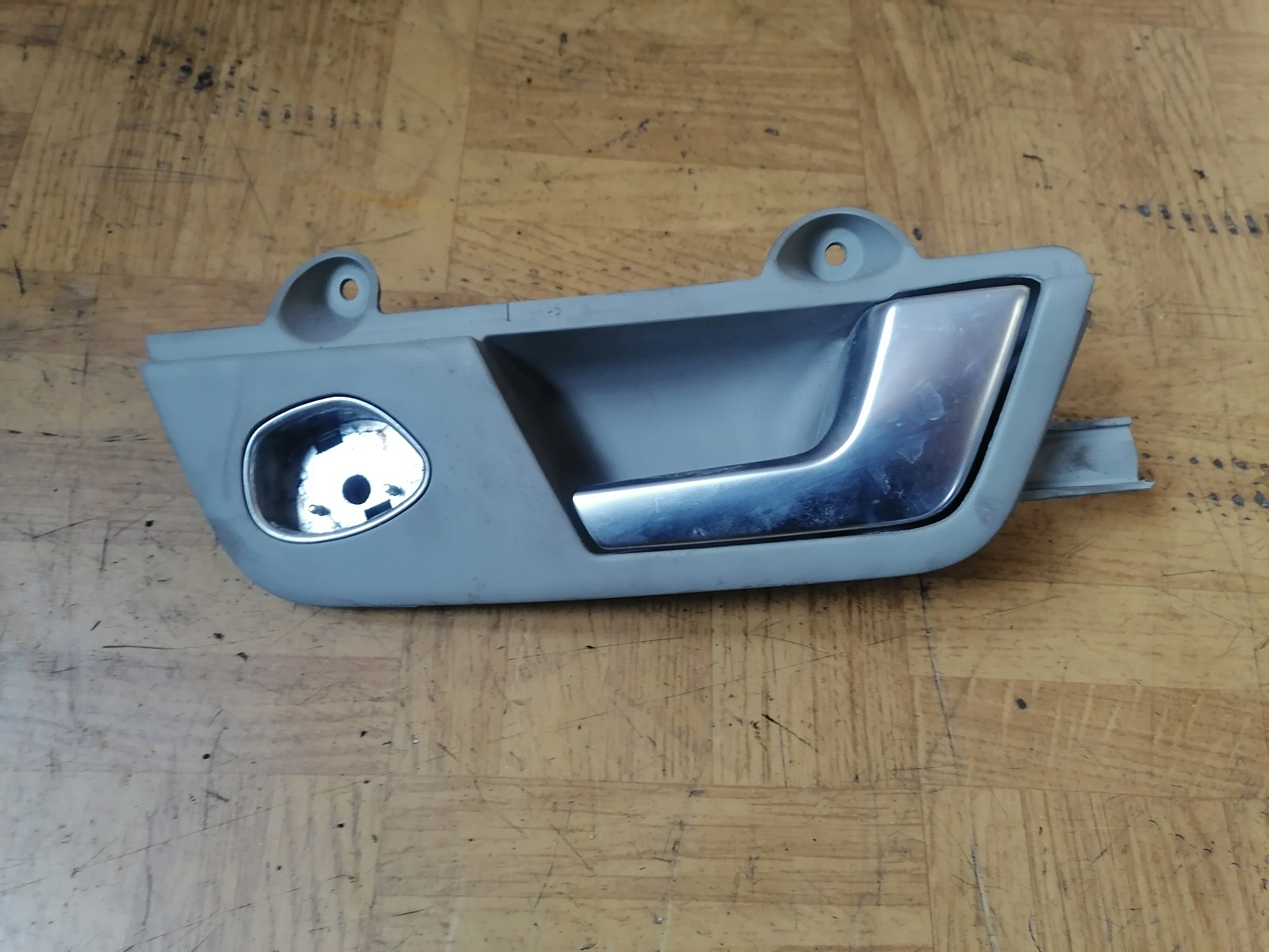 8E0839020B inner left rear part AUDI A4 B6