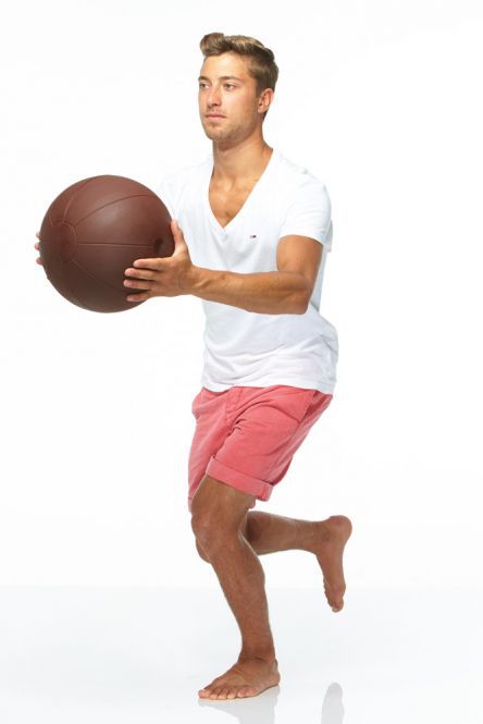 PIŁKA LEKARSKA REHABILITACYJNA TOGU 4 kg 34 cm Waga produktu z opakowaniem jednostkowym 4 kg