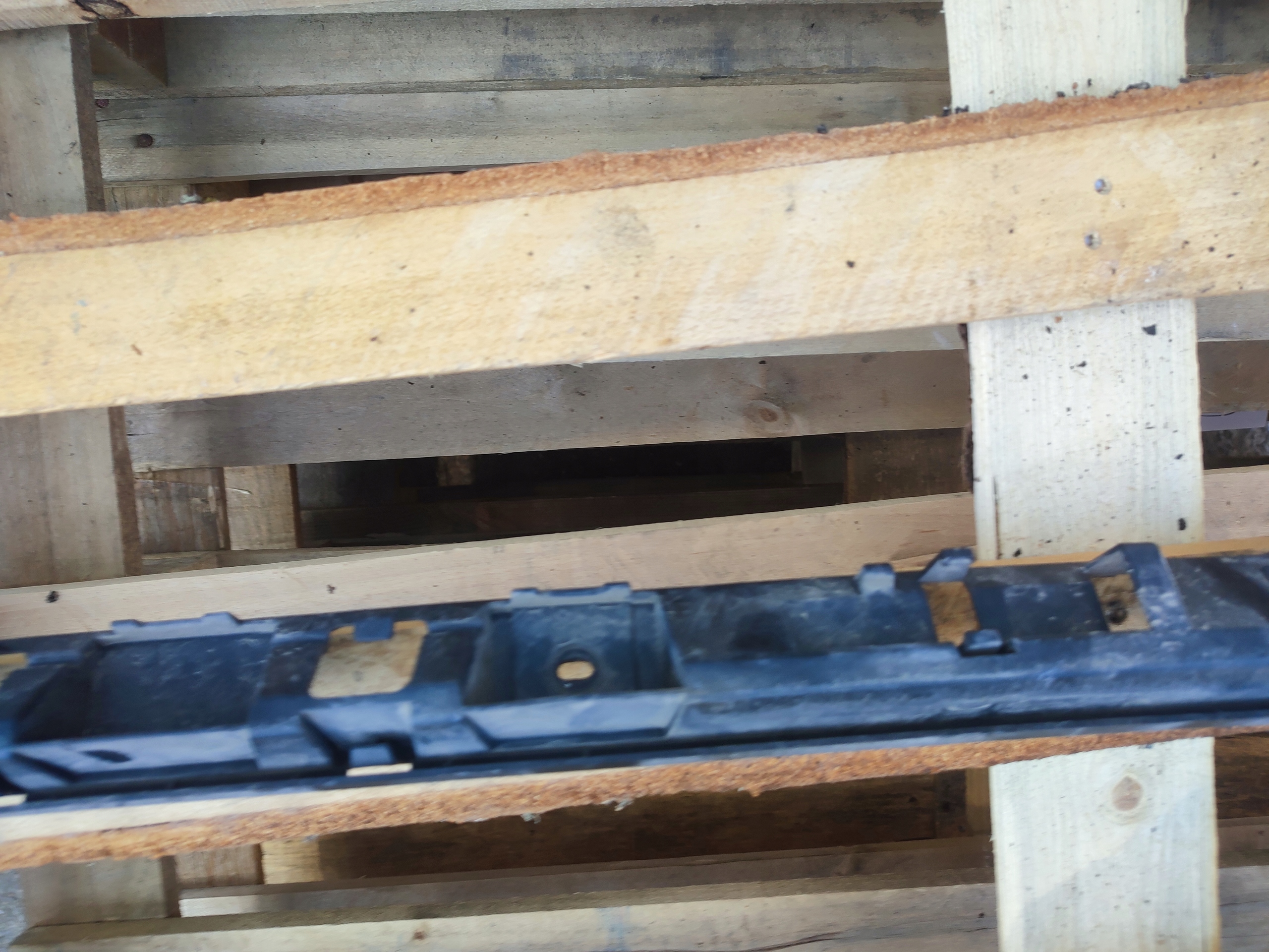 bumper bracket rear part VOLKSWAGEN VW PASSAT CC 3C8807863B