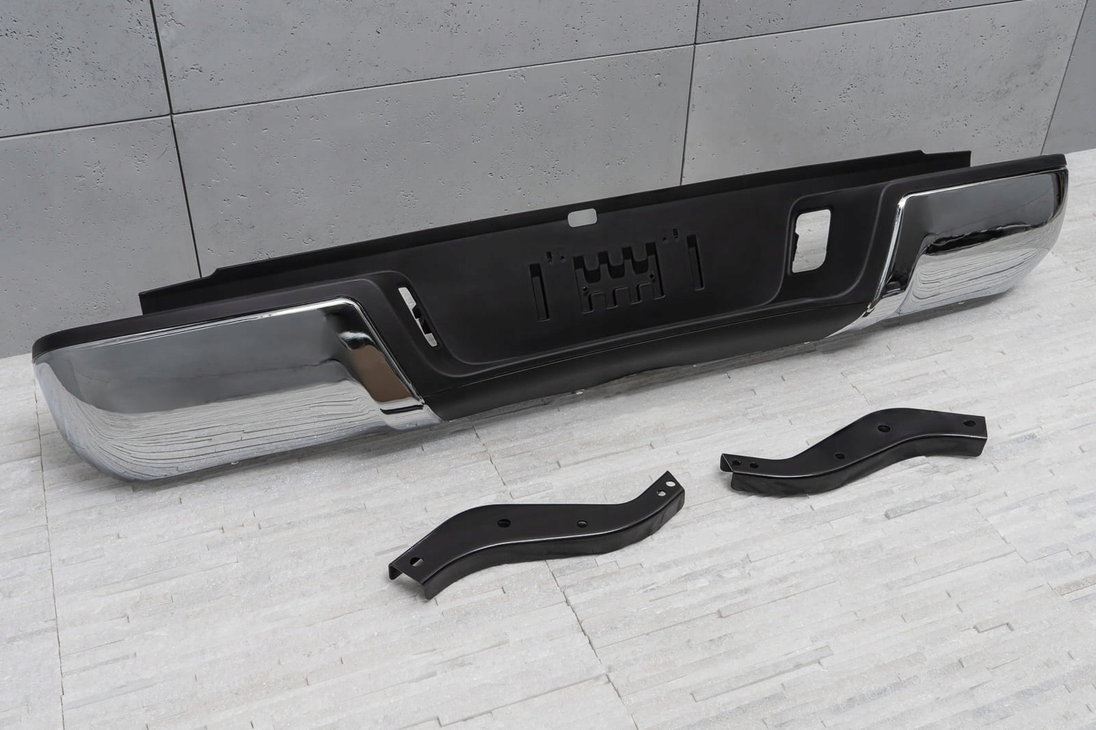 FORD RANGER T6 2011-2022 ZDERZAK TYLNY CHROM EAN (GTIN) 5905226090130