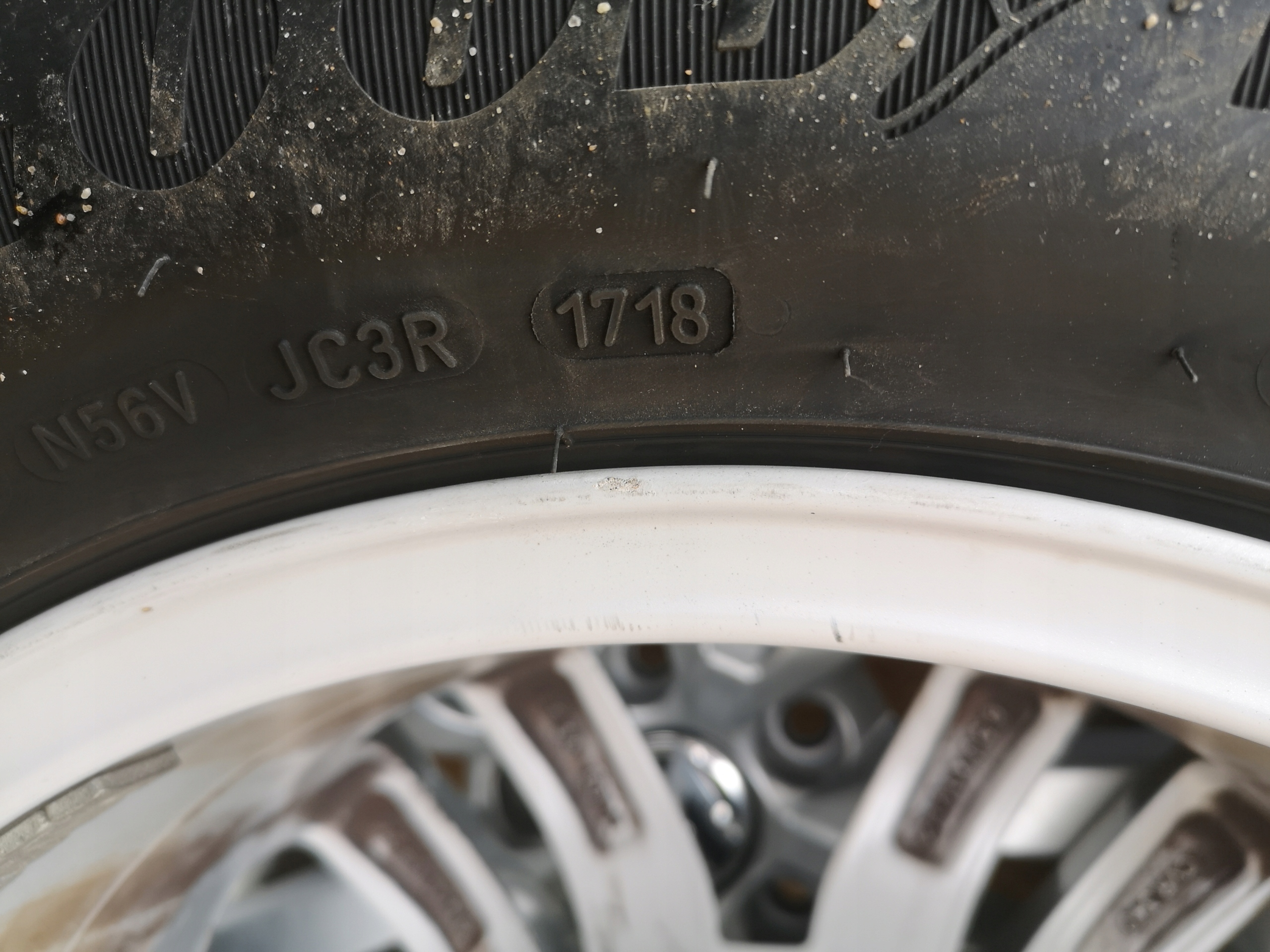 TIGUAN 5N ALU FELGI OPONY 215/65/16 KOŁA 16" Rok produkcji opon 2016