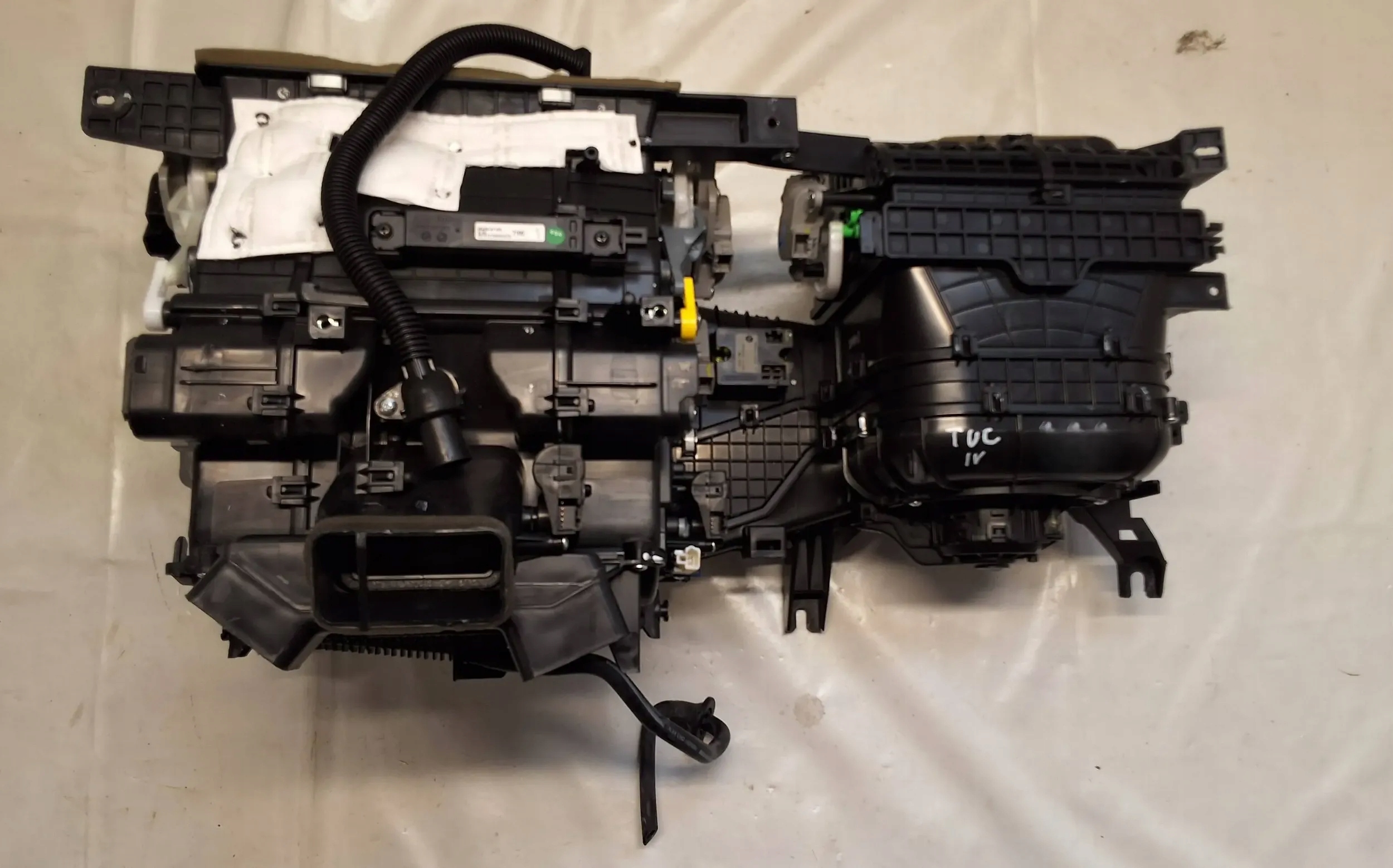 Hyundai TUCSON IV радиатор отопителя