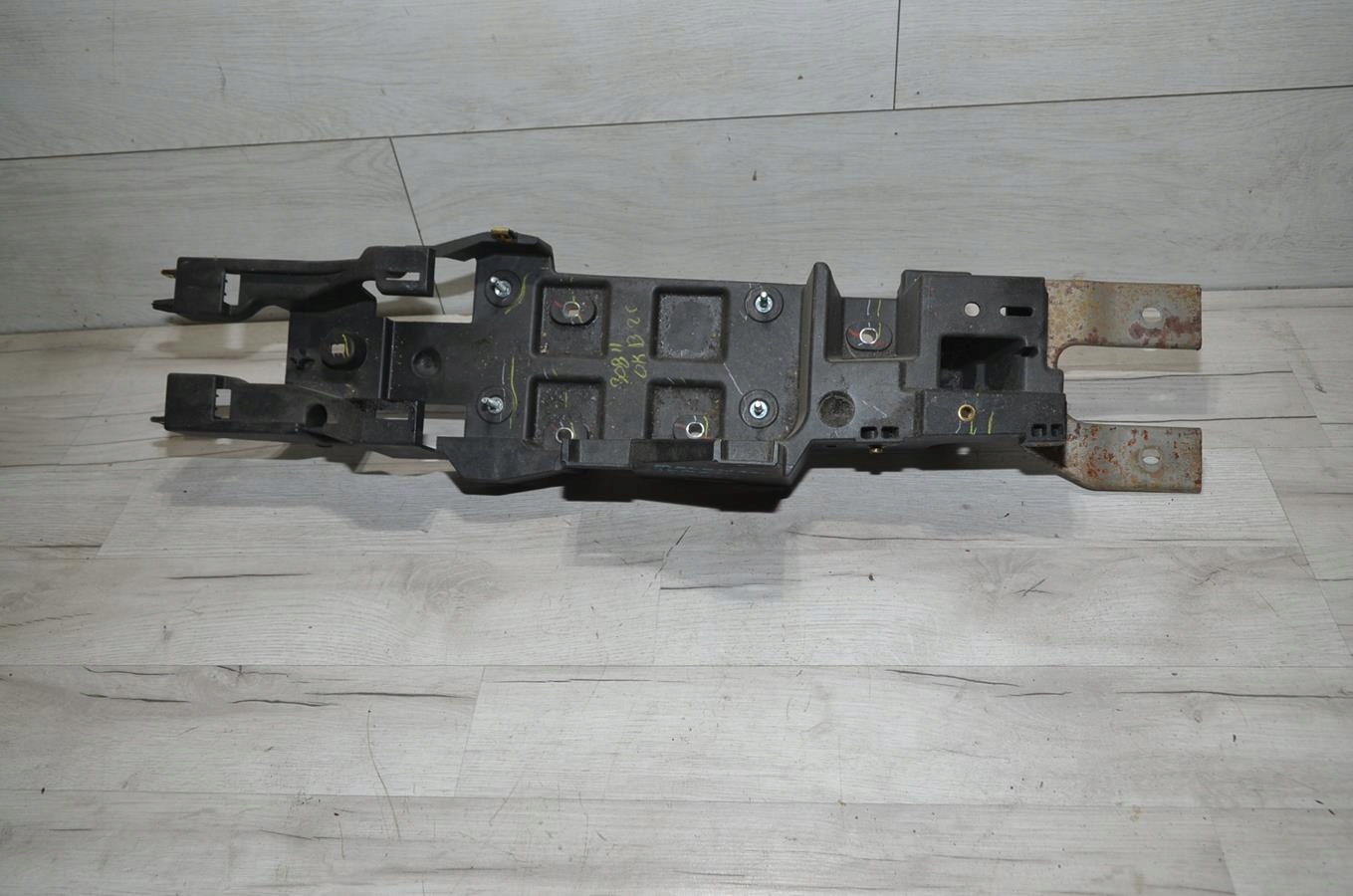 Halter tunel mitte FIAT FREEMONT 12