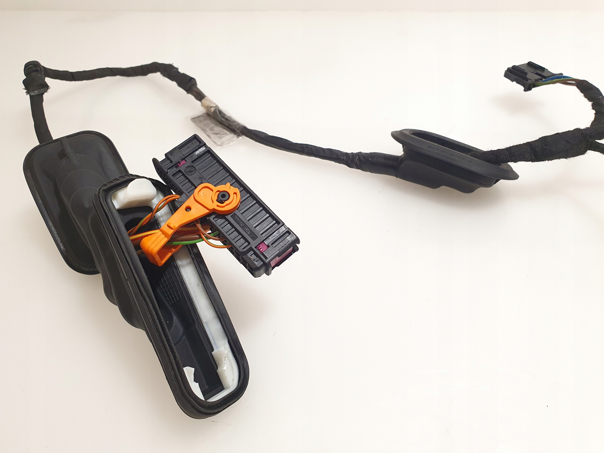 VW SHARAN 7N WIĄZKA DRZWI LEWY PRZÓD 7N0971121AM Numery katalogowe zamienników 7N0971121