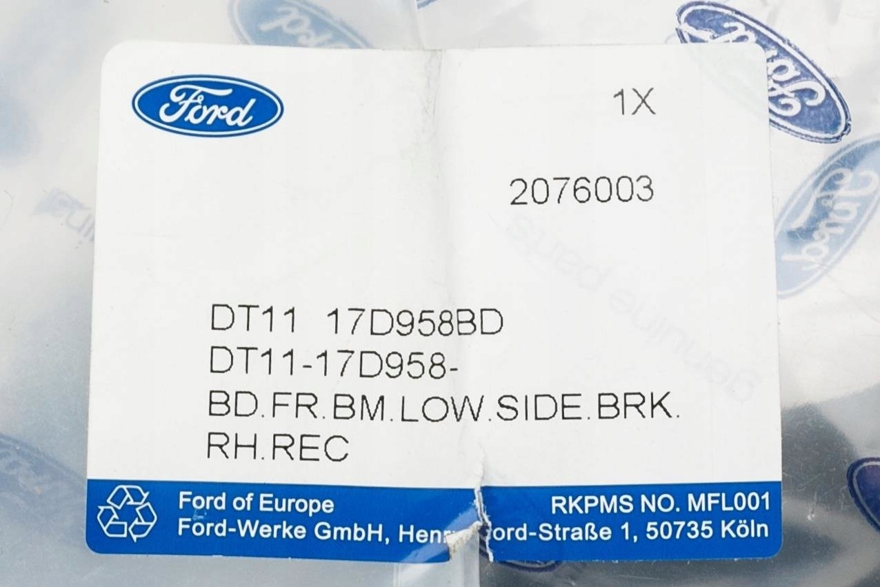 SLIZG ZDERZAKA DOLNEGO PRAWY PRZOD CONNECT 2013 Car type Cargo vans