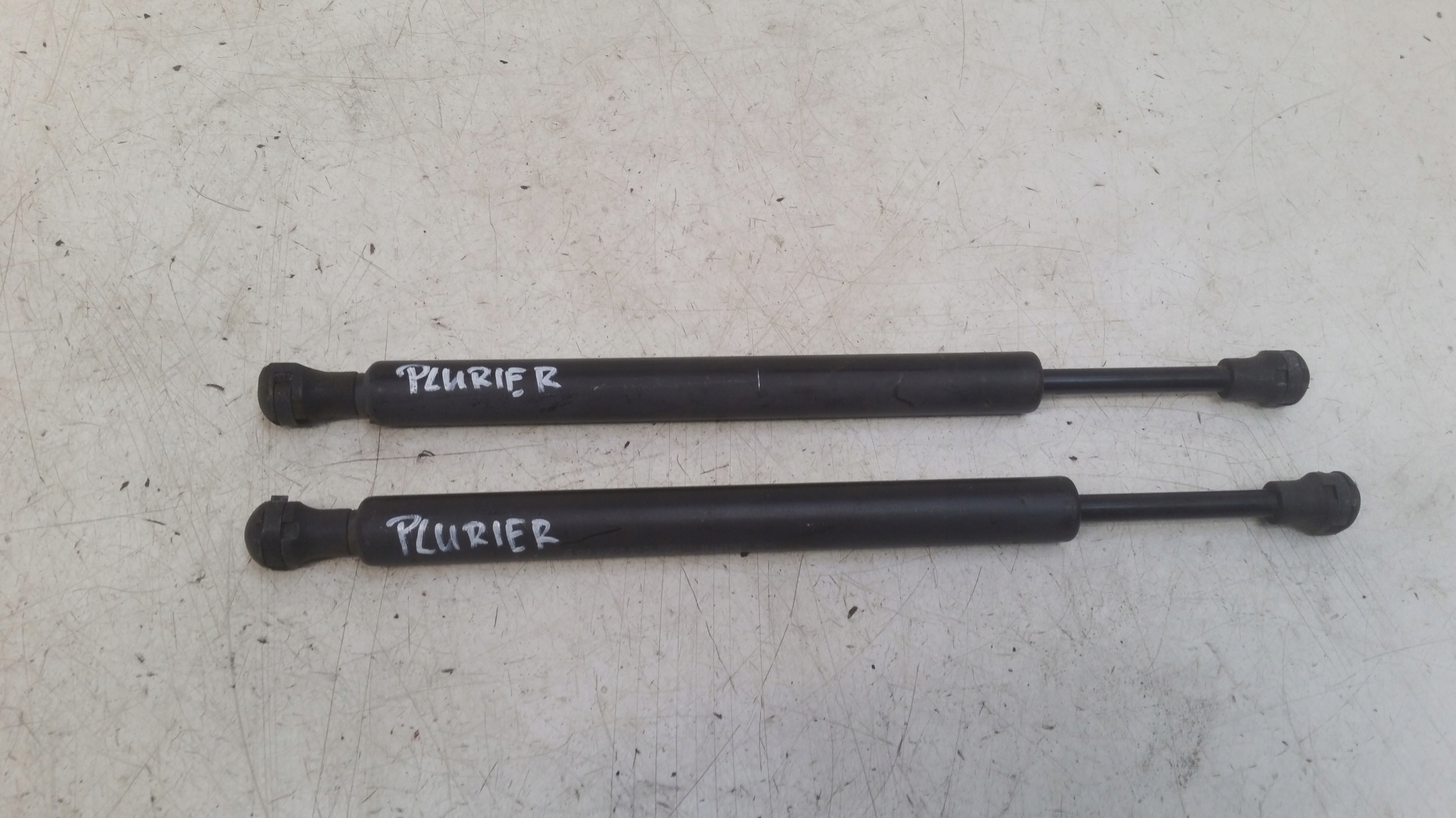 Silowniki para 9646252480 Citroen Pluriel