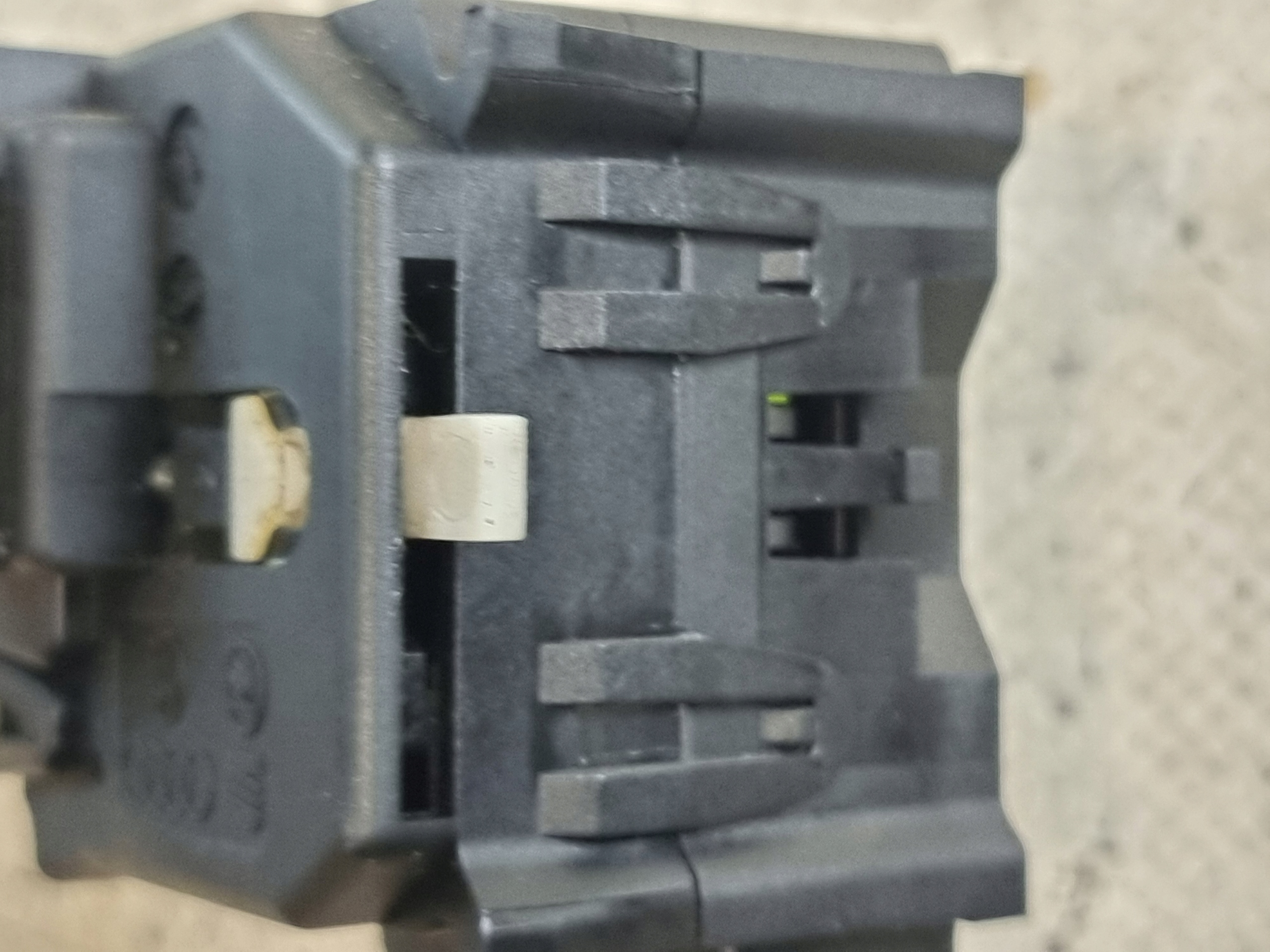 MANETKA Indicateurs de direction OE 1K0953513 AUDI A3 8P 04r