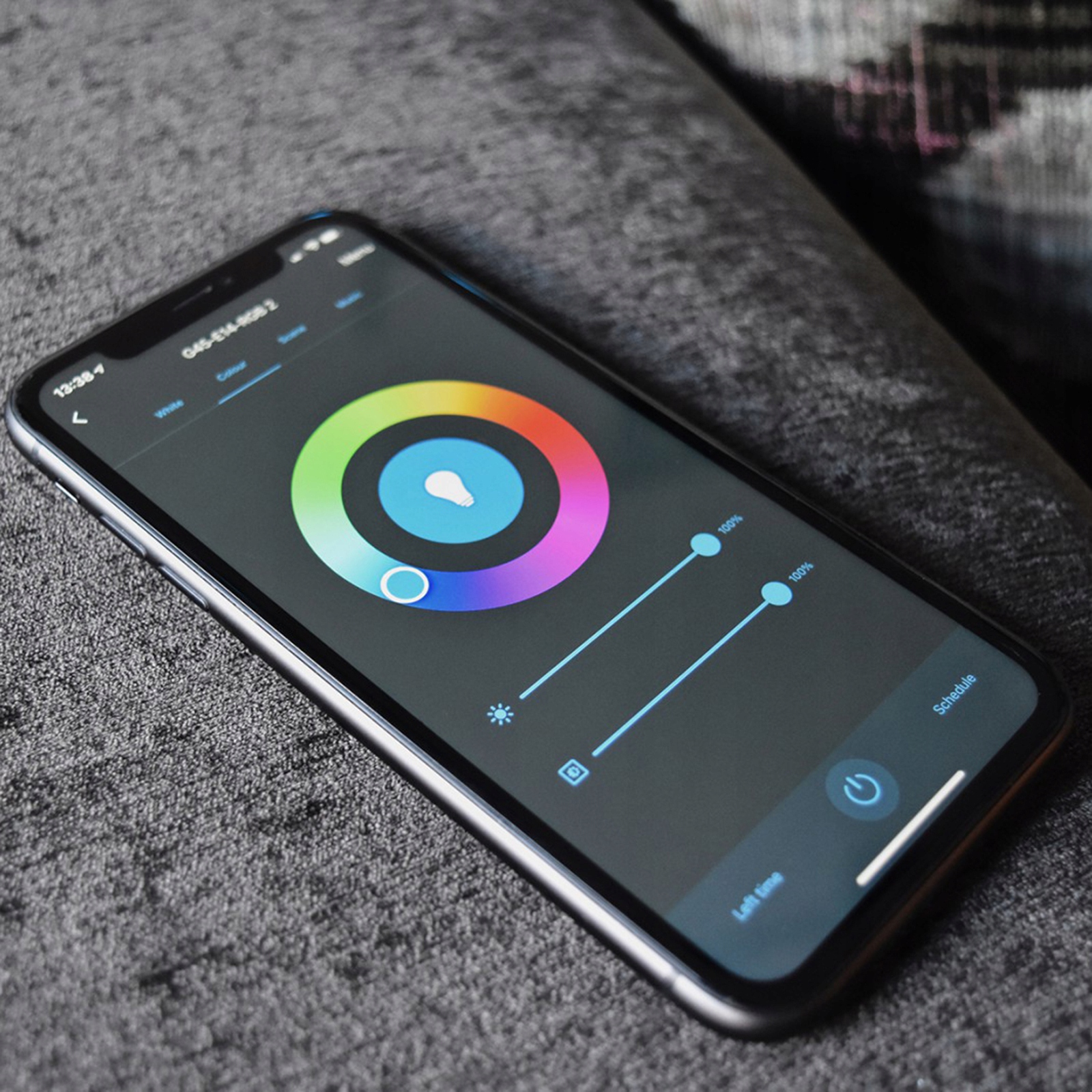 Lampka LED Biurkowa TUYA WiFi 6W SMART RGB CCT Kolor czarny