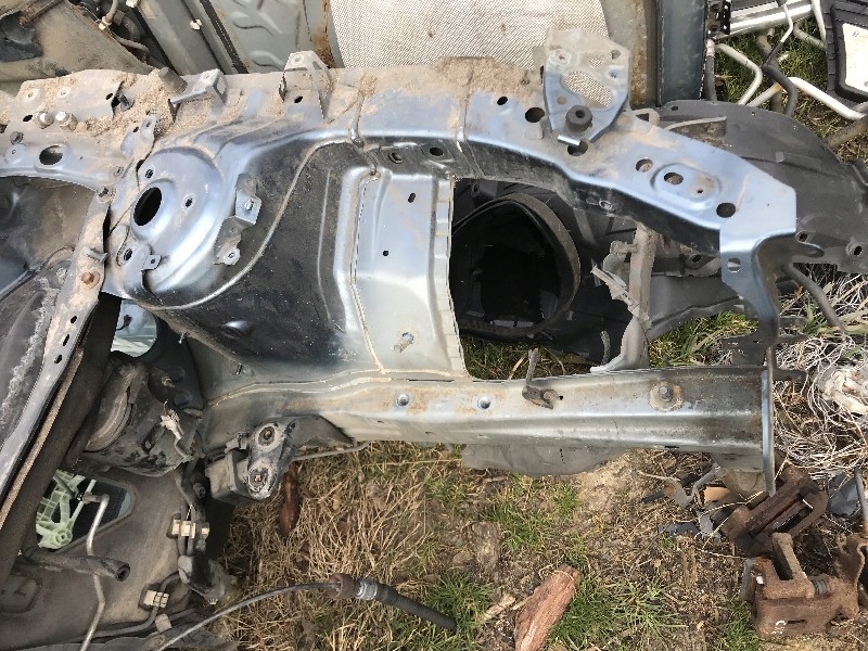 ЧЕТВЕРТИНА ЛІВИЙ ПЕРЕД Mazda6 6 GJ 13-16r