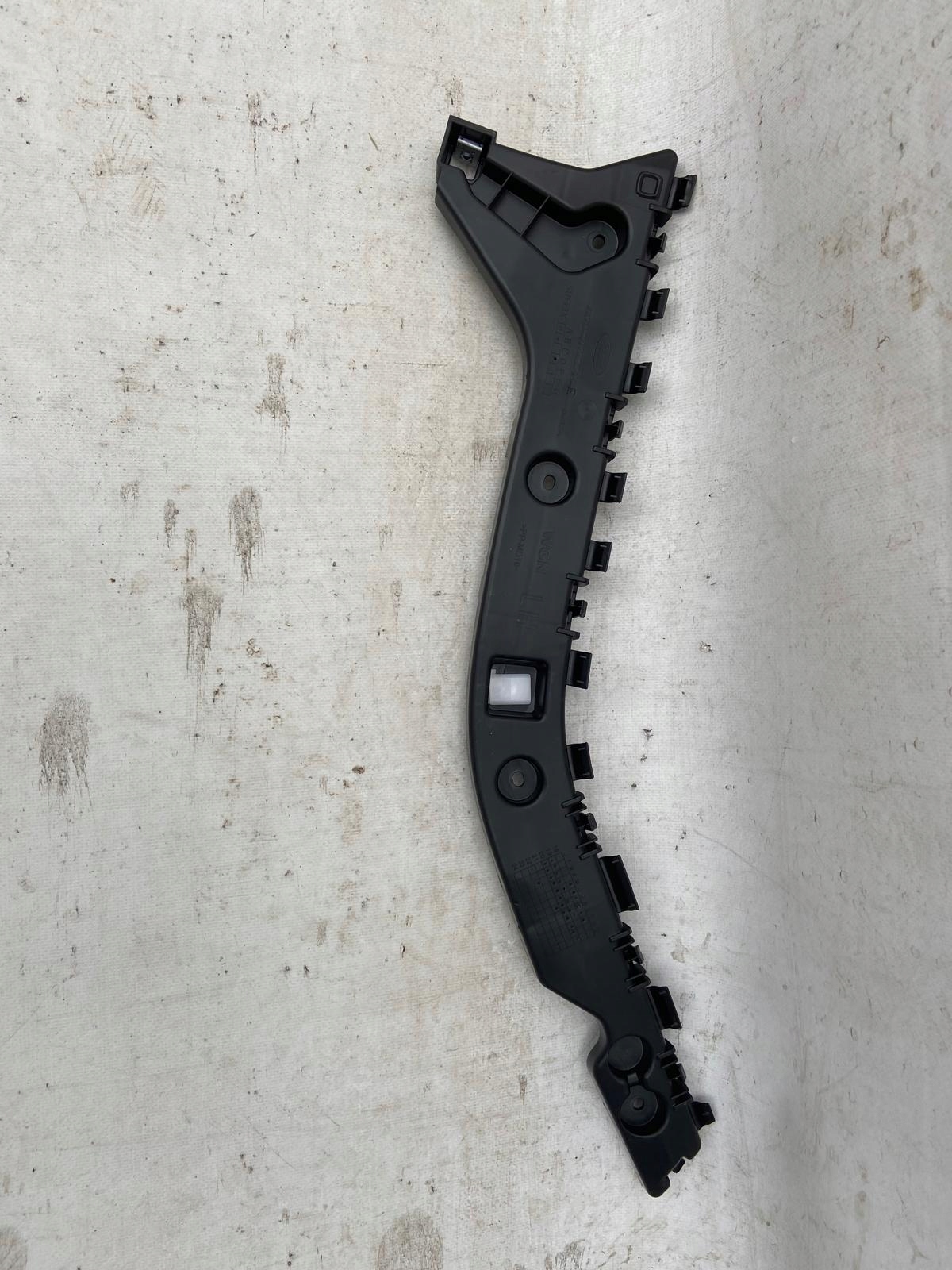 bumper bracket left rear part FOCUS MK4 JX7B-N17E851-CE