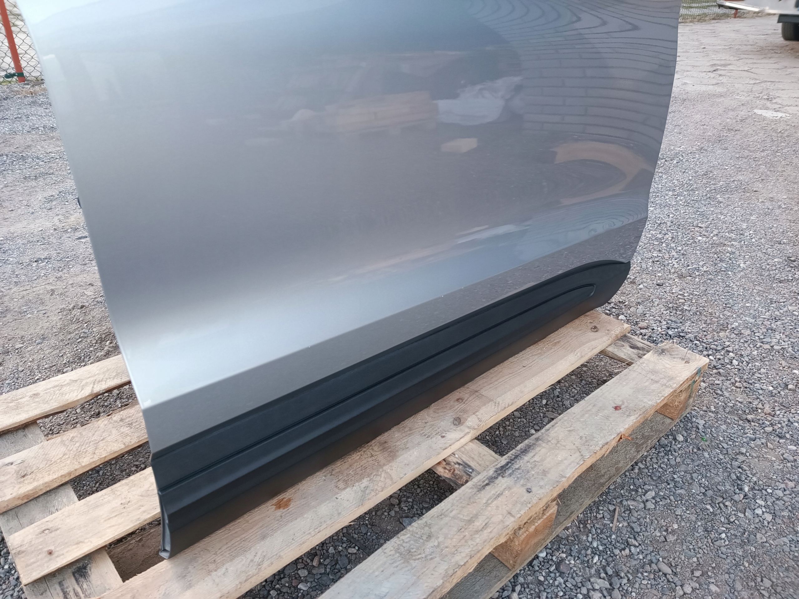 door front front right complete Ford Explorer VI 2020