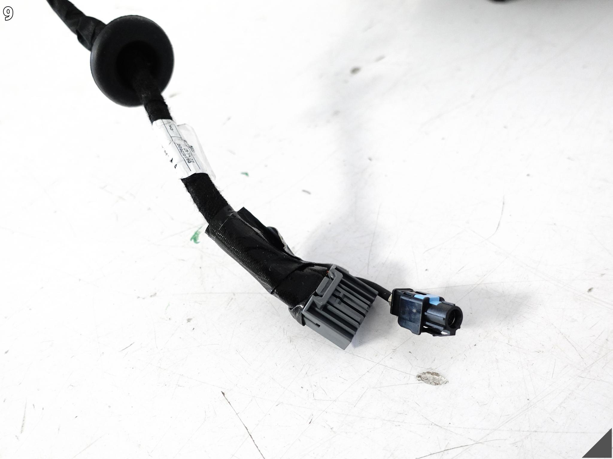 VOLVO XC60 II 17- mirror mechanism indicator KAMERA right 15+1PIN EU