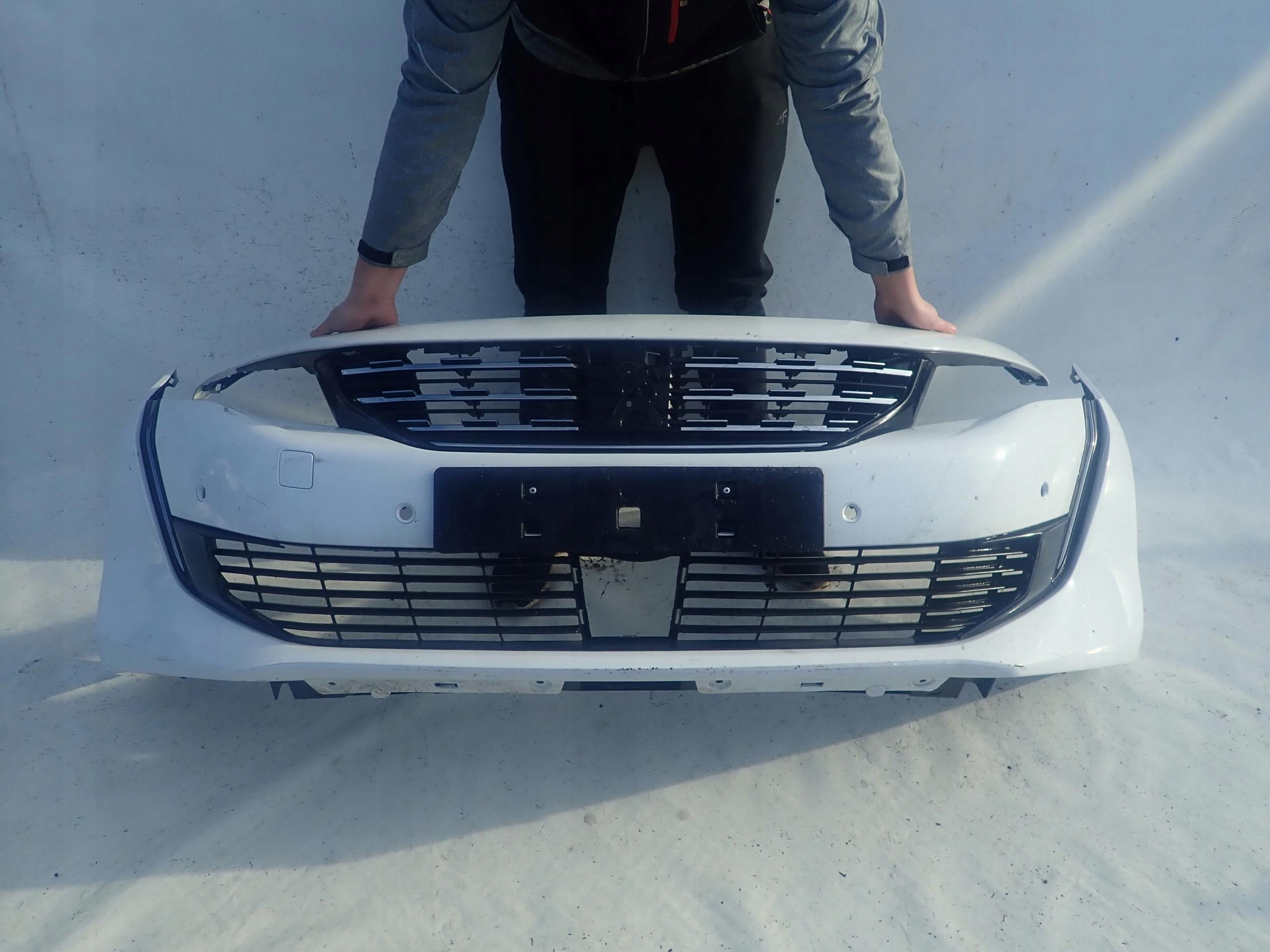 PEUGEOT 508 18- bumper front front 6xPDC