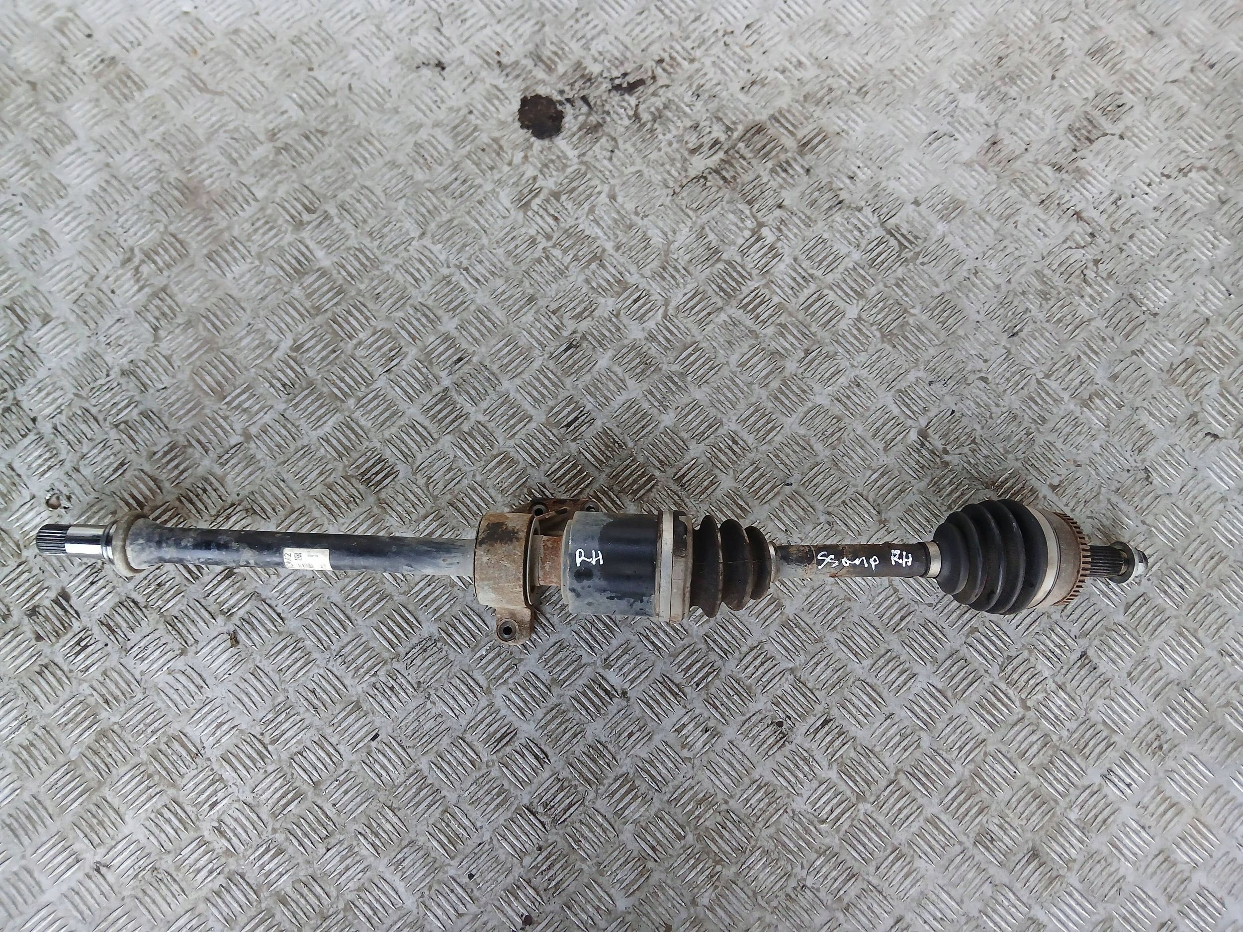 SSANGYONG KORANDO III LIFT PÓŁOS PRAWA DŁUGA 4130034402 515583 2,2D 2016R  za 400.00PLN z Wałowice - Allegro - (17090325545)