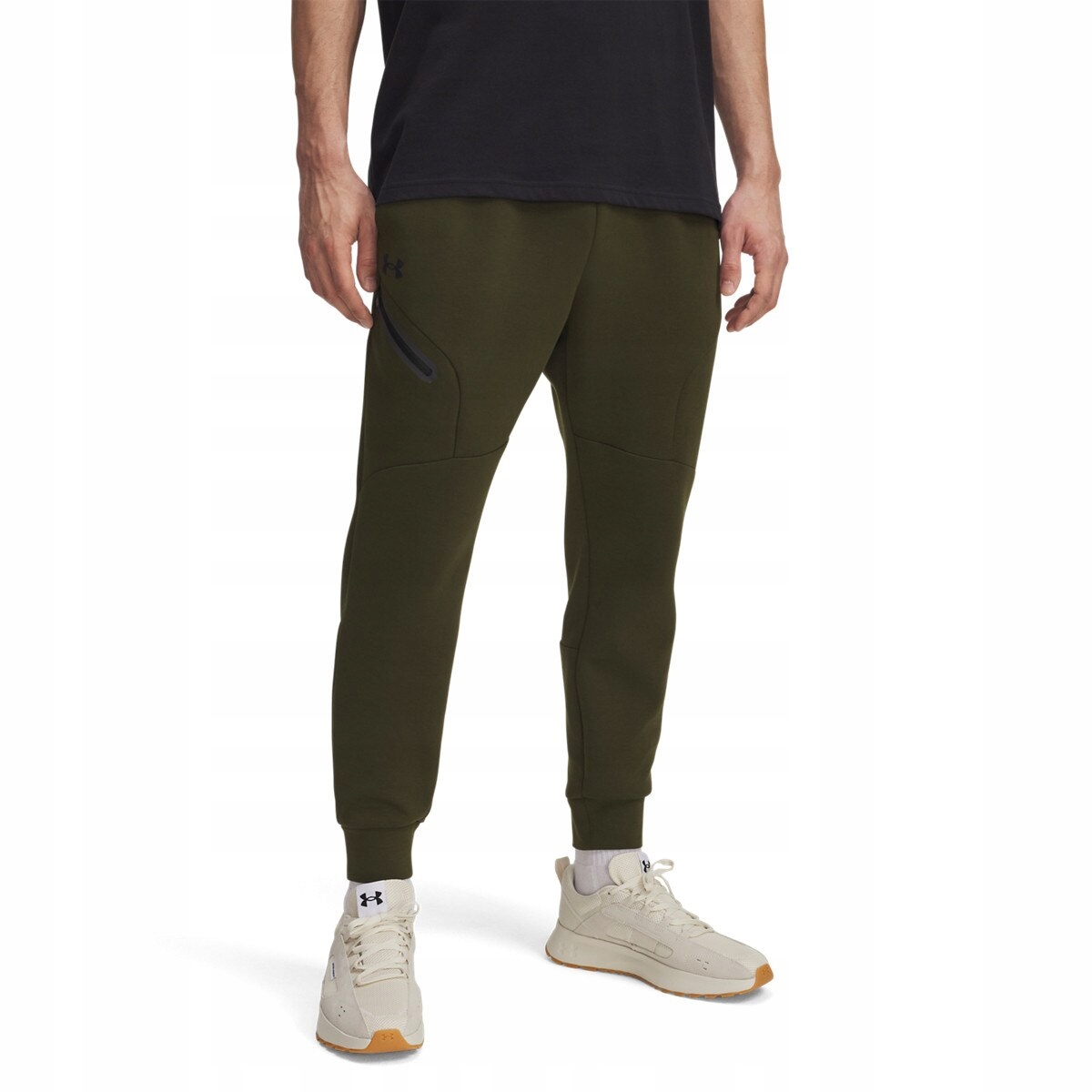 Under Armour pánské tepláky s kapsami Unstoppable Flc Jgr