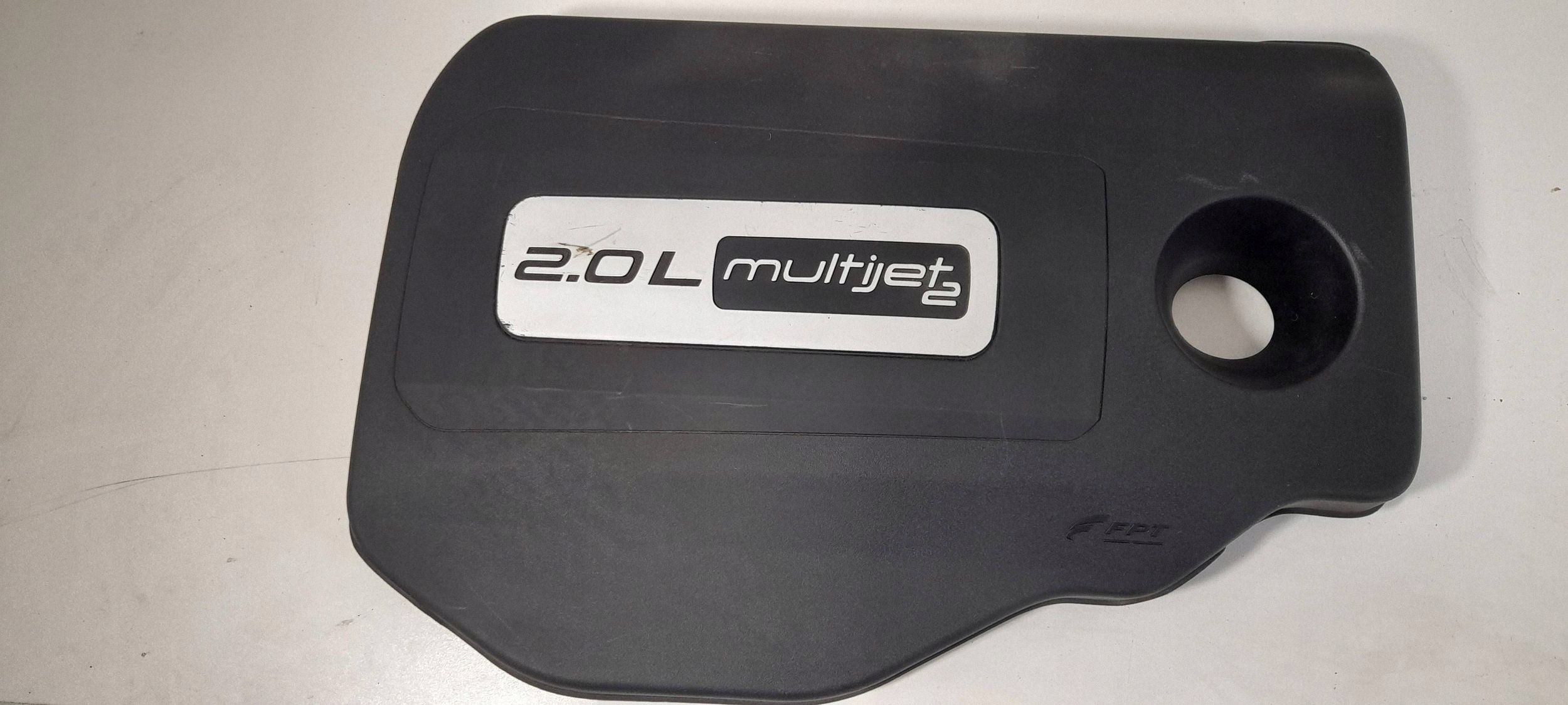 Jeep Cherokee KL motor cover 04627390AE (DS134)