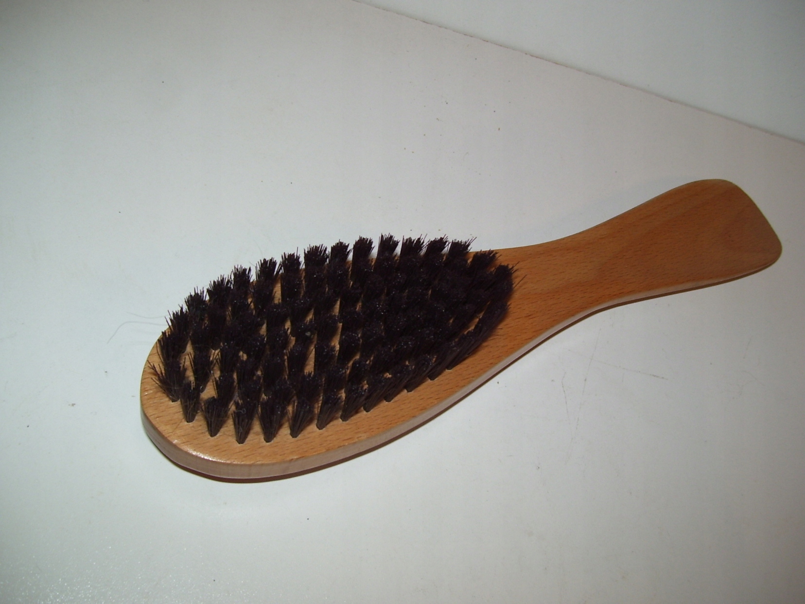 SZCZOTKA DO UBRAŃ, DWUSTRONNA + ŁYŻKA DO OBUWIA Kod producenta 01