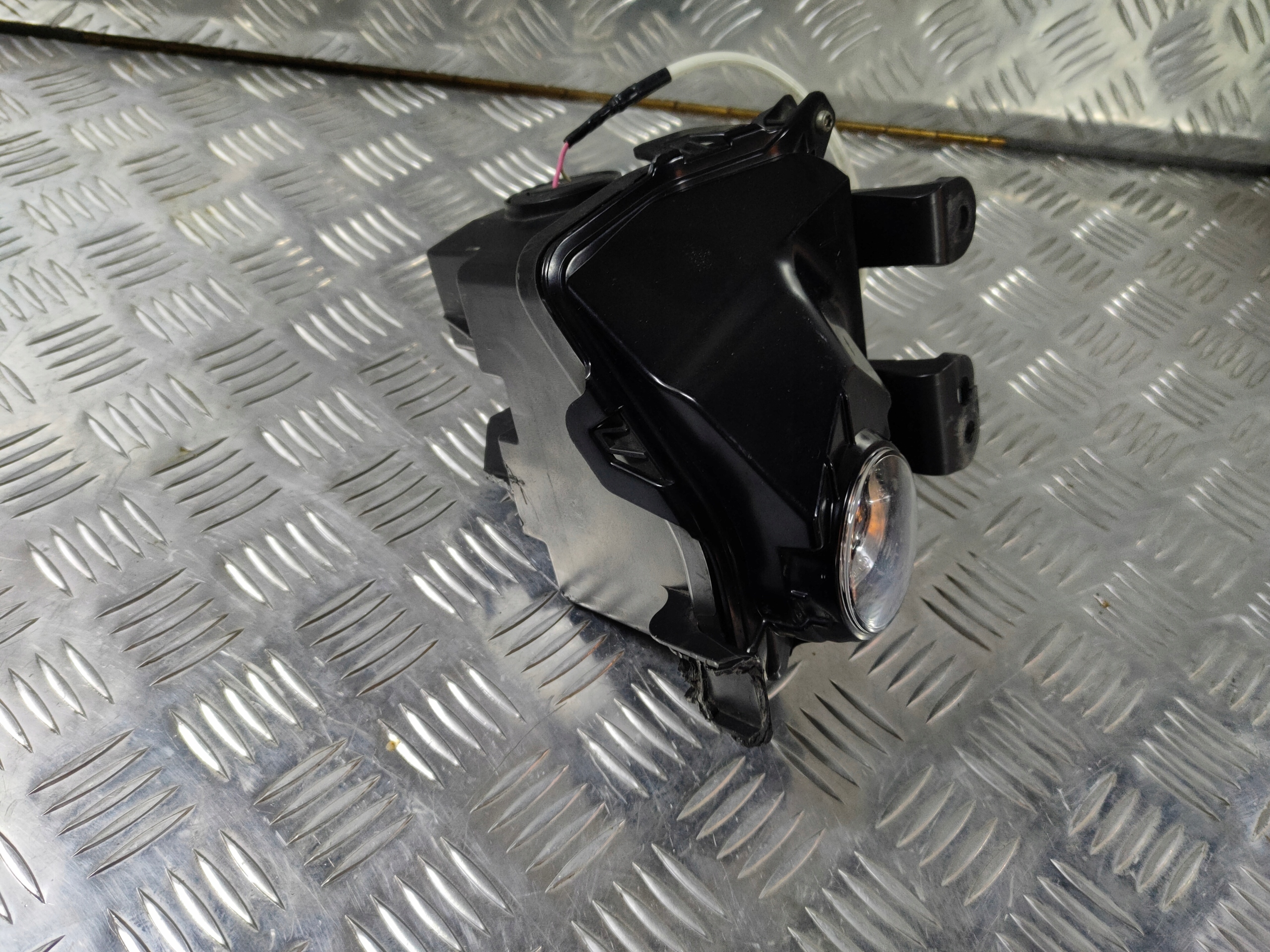 lexus RC 300 ГАЛОГЕН led дневные ходовые огни